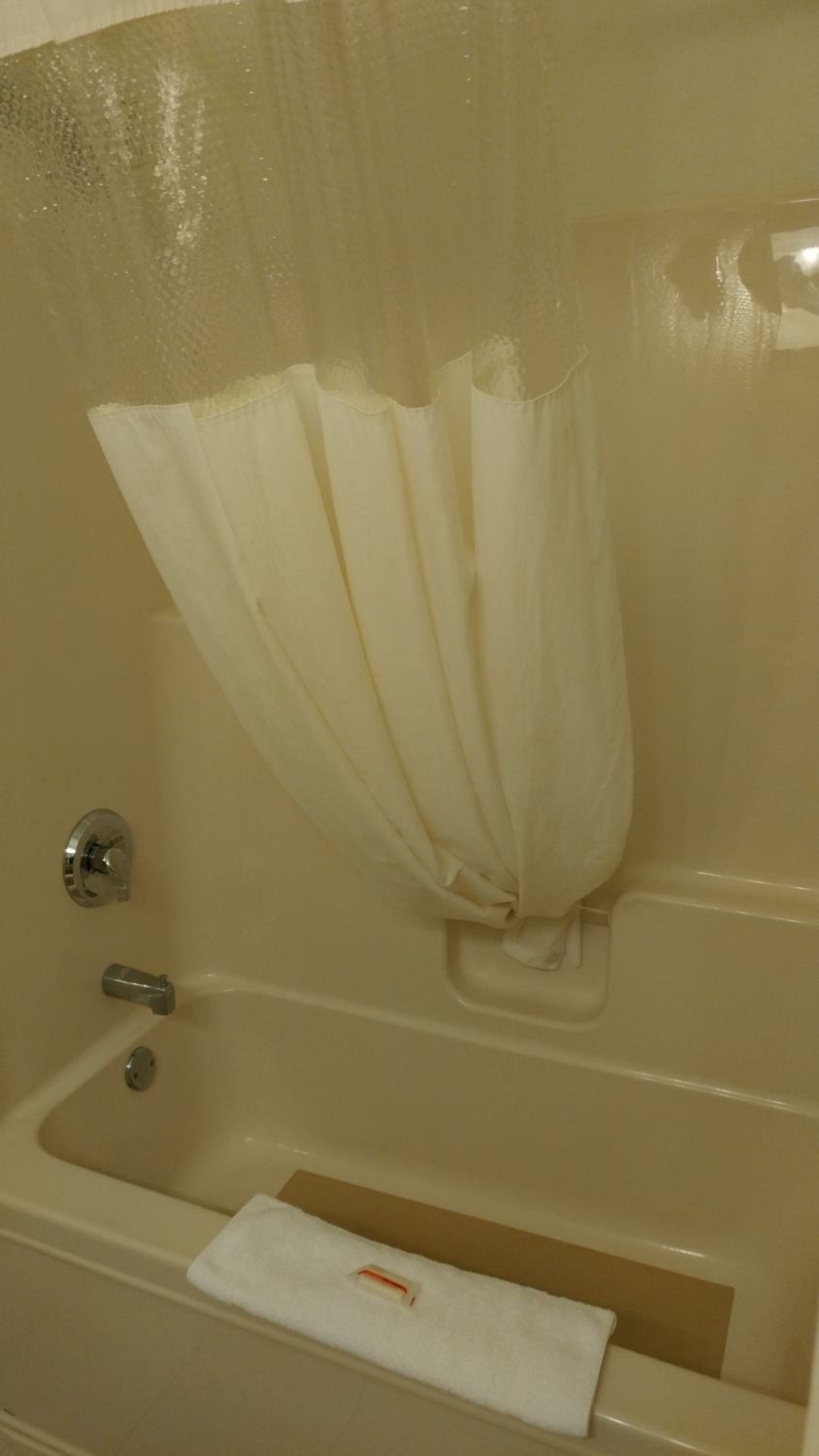 King Room - Non-Smoking