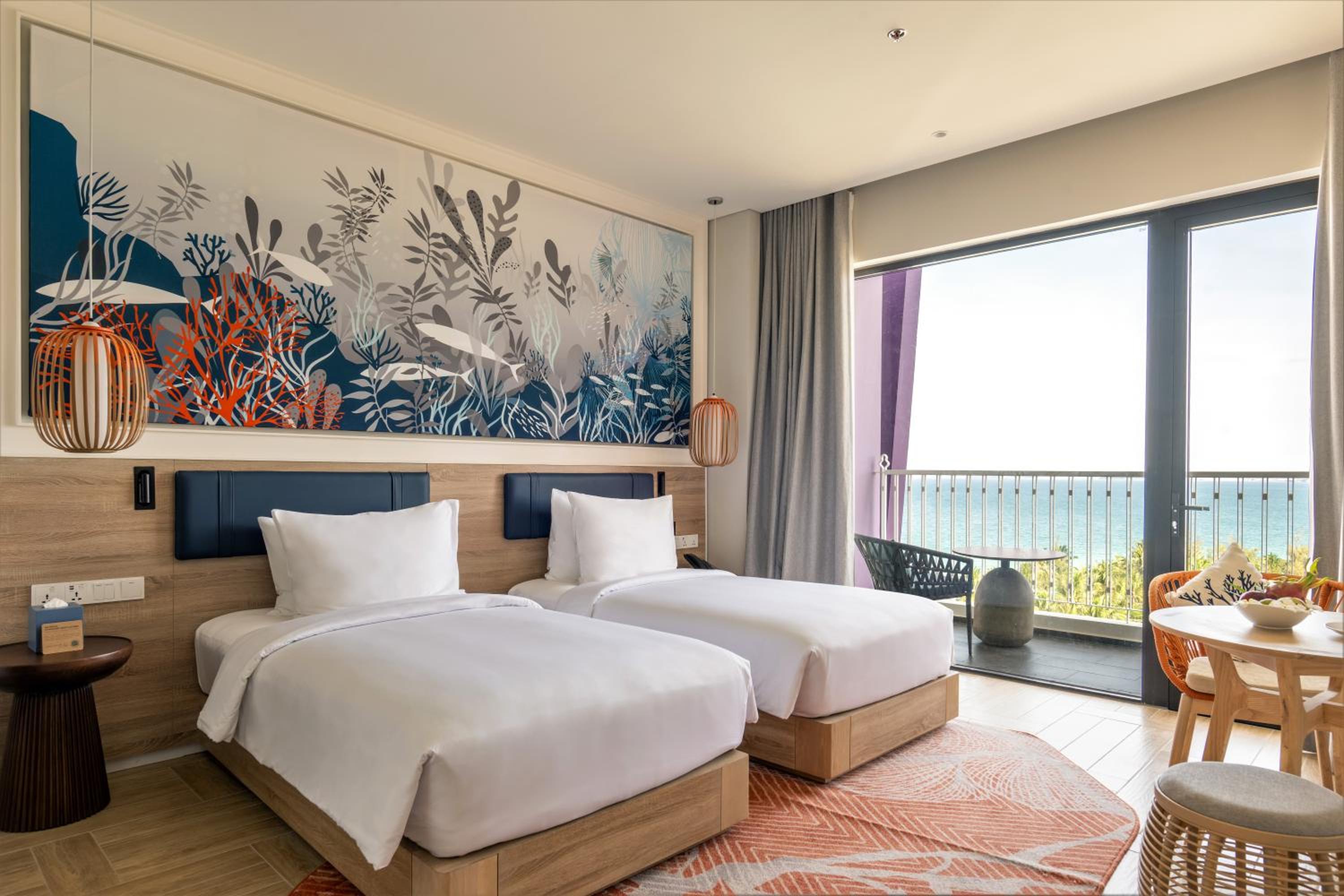 Deluxe Ocean View Twin with Balcony