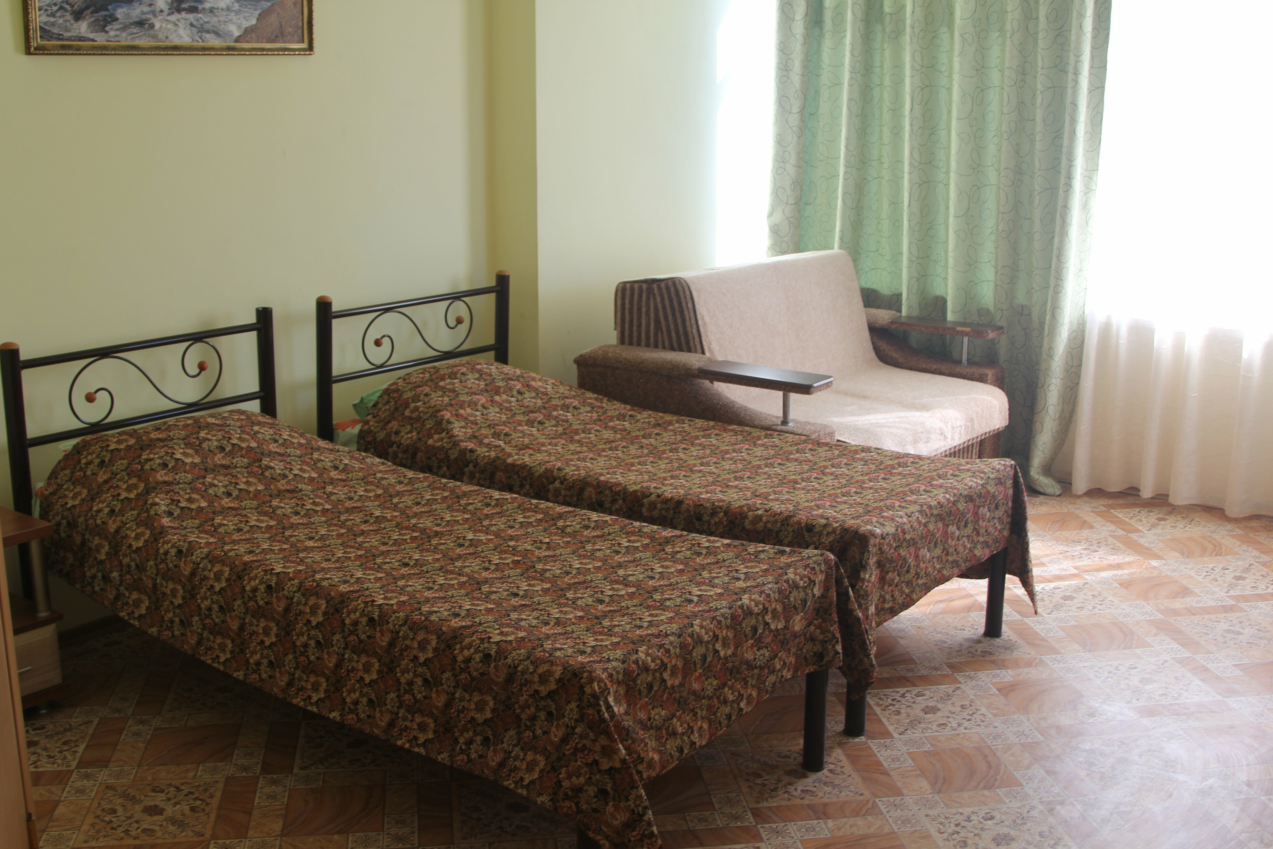 Стандартный трехместный номер