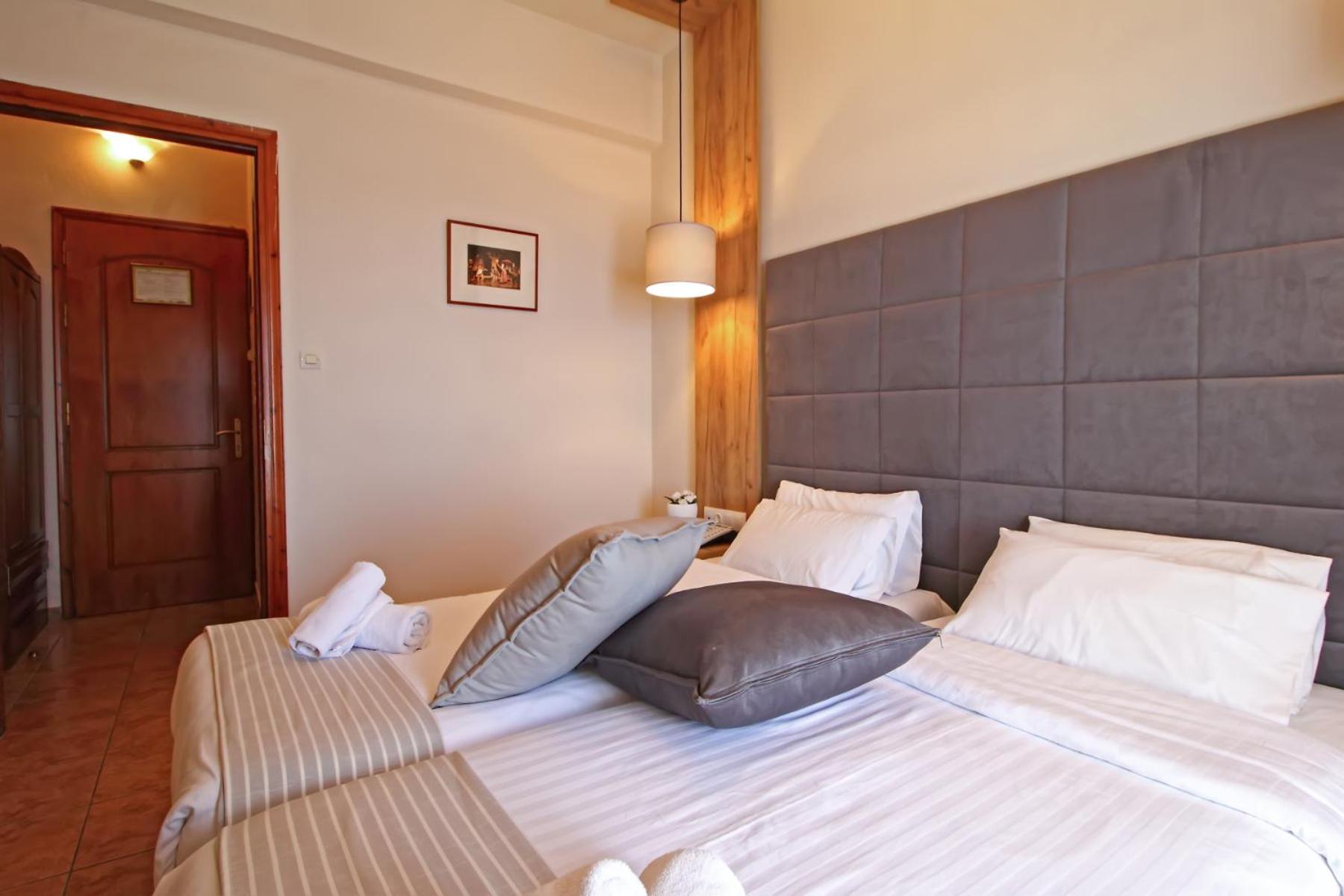 Standard Double or Twin Room with Street View