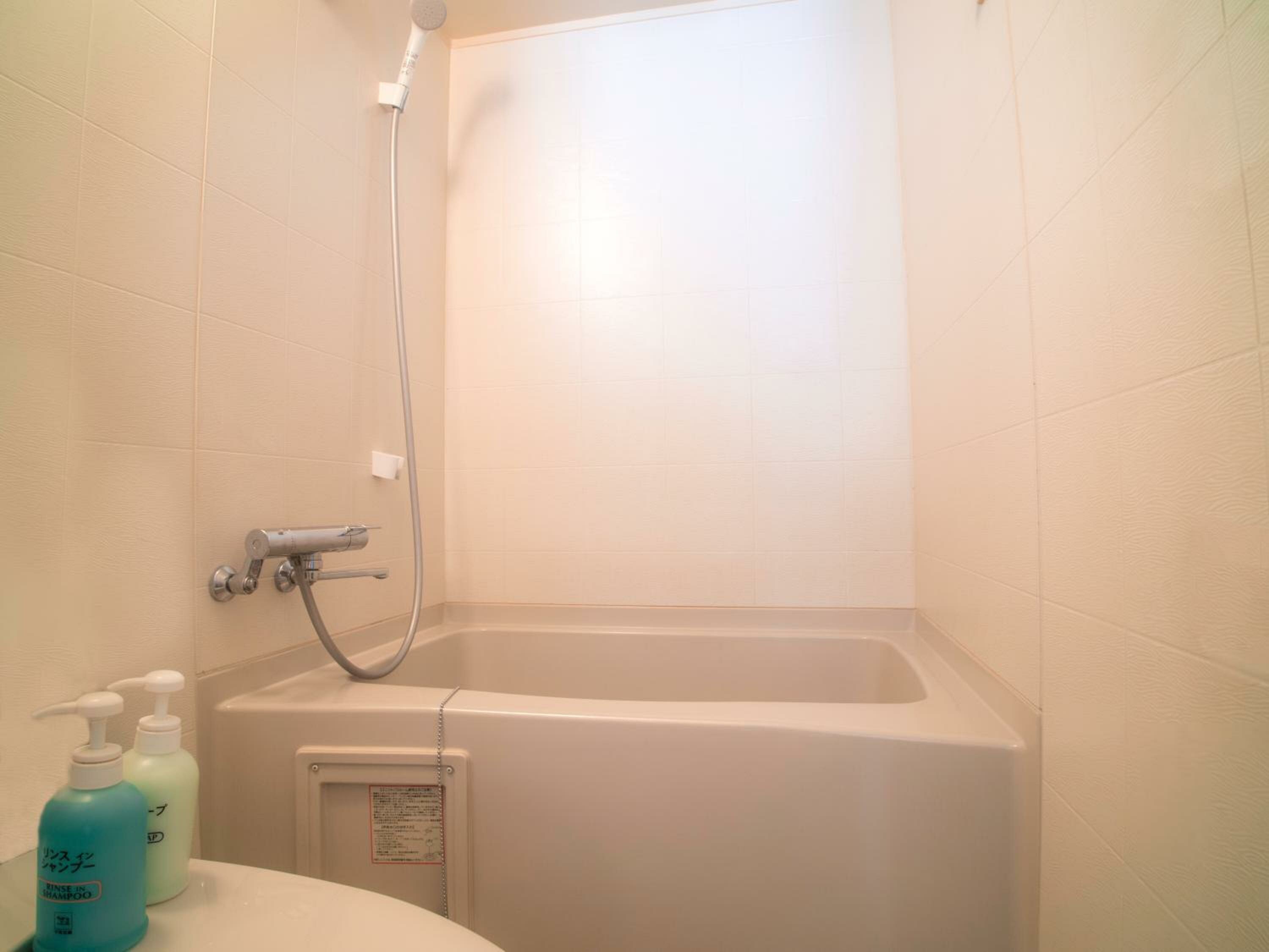 Renovated Japanese style twin room with extra bed