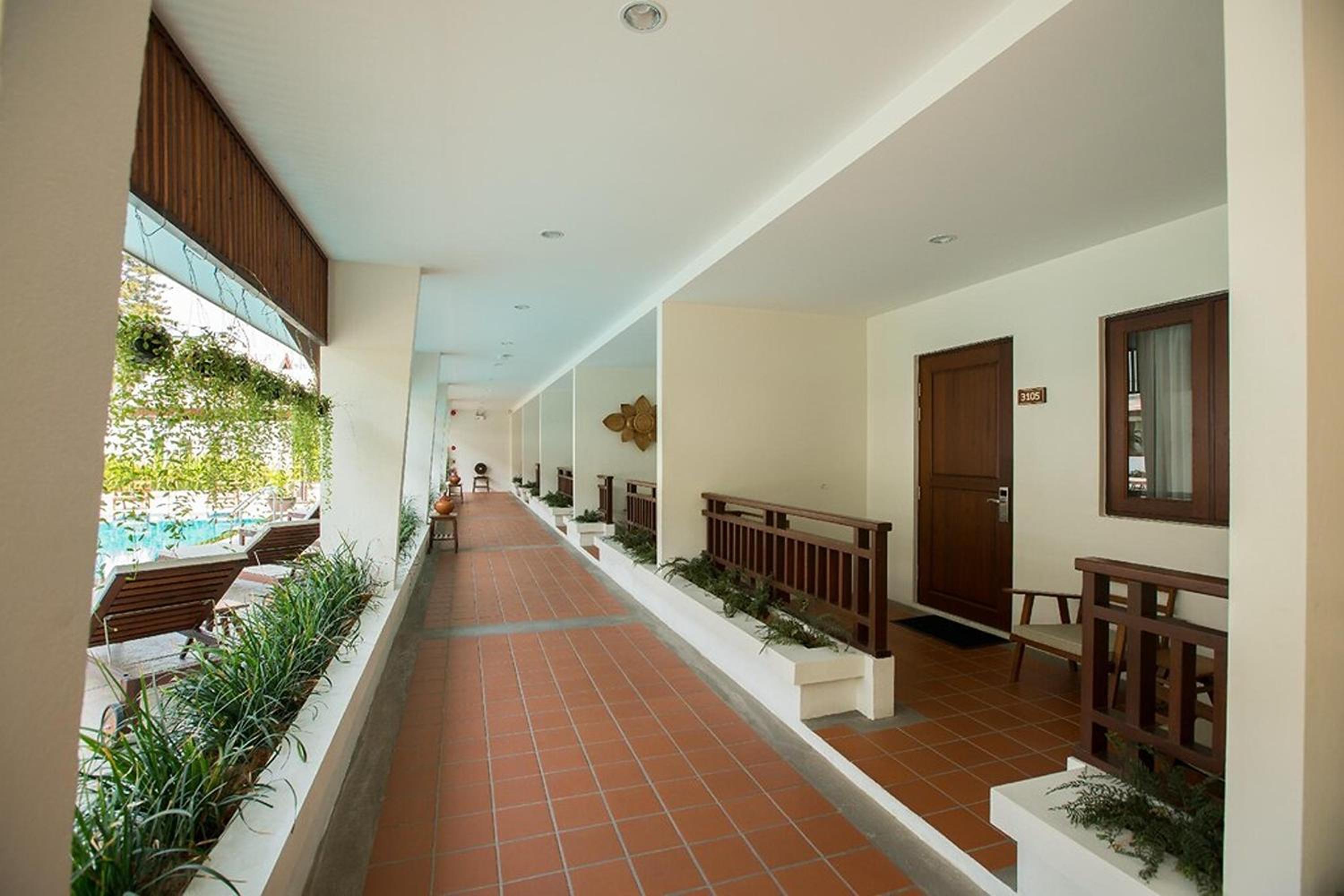 Pool view Superior Twin