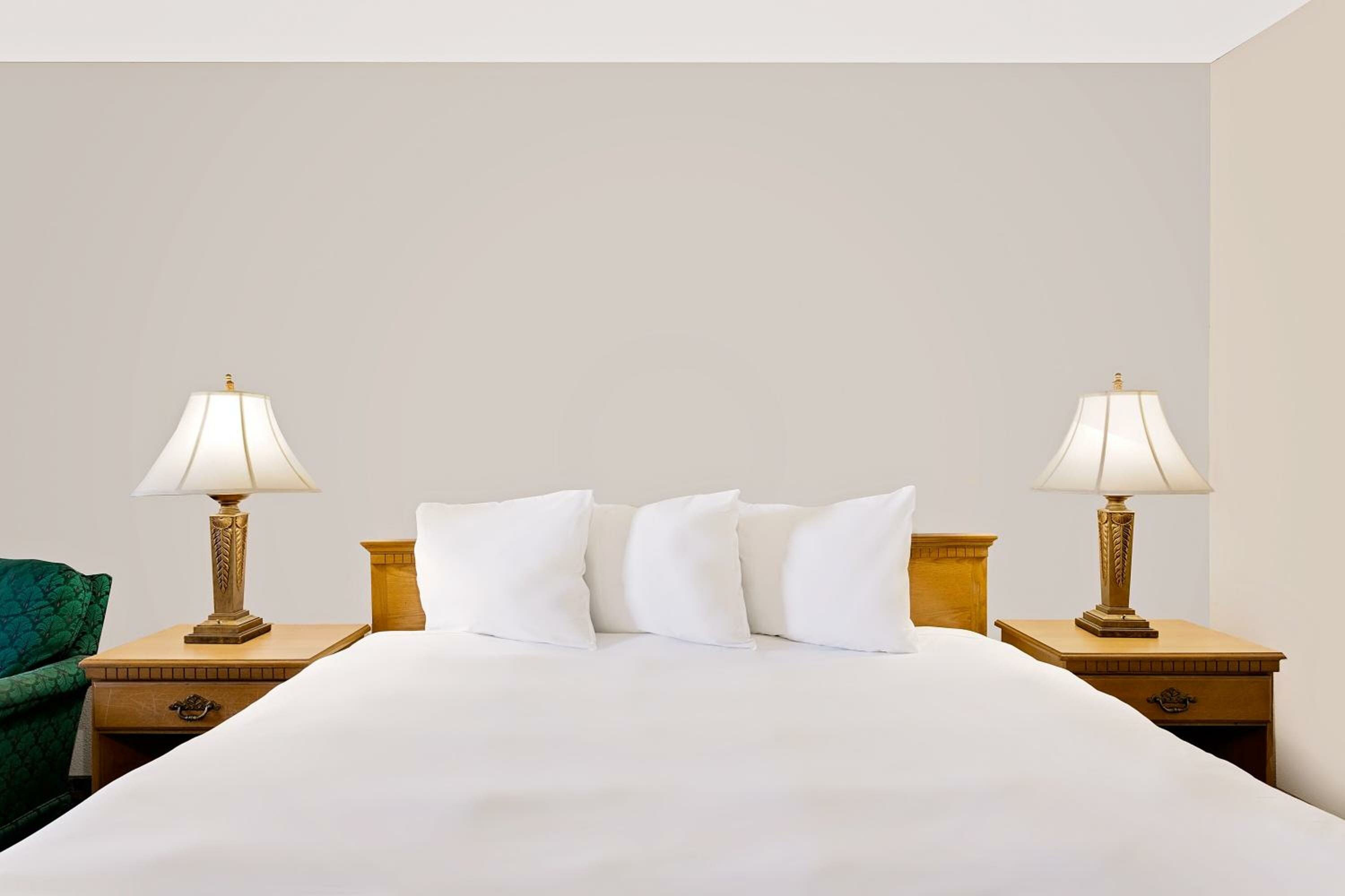 King Room- Non-Smoking