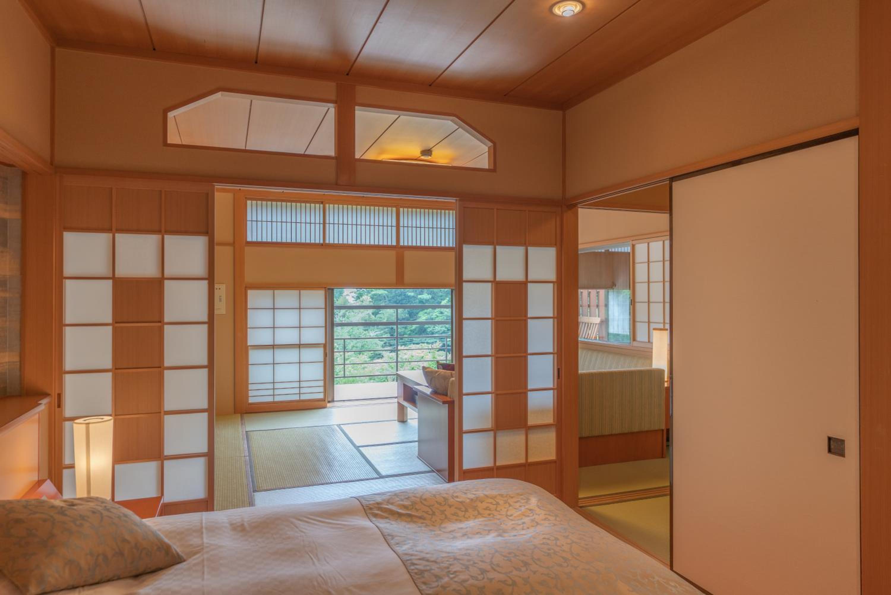 Room with Tatami Area with Semi Open-Air Bath and Private Terrace - Garden view
