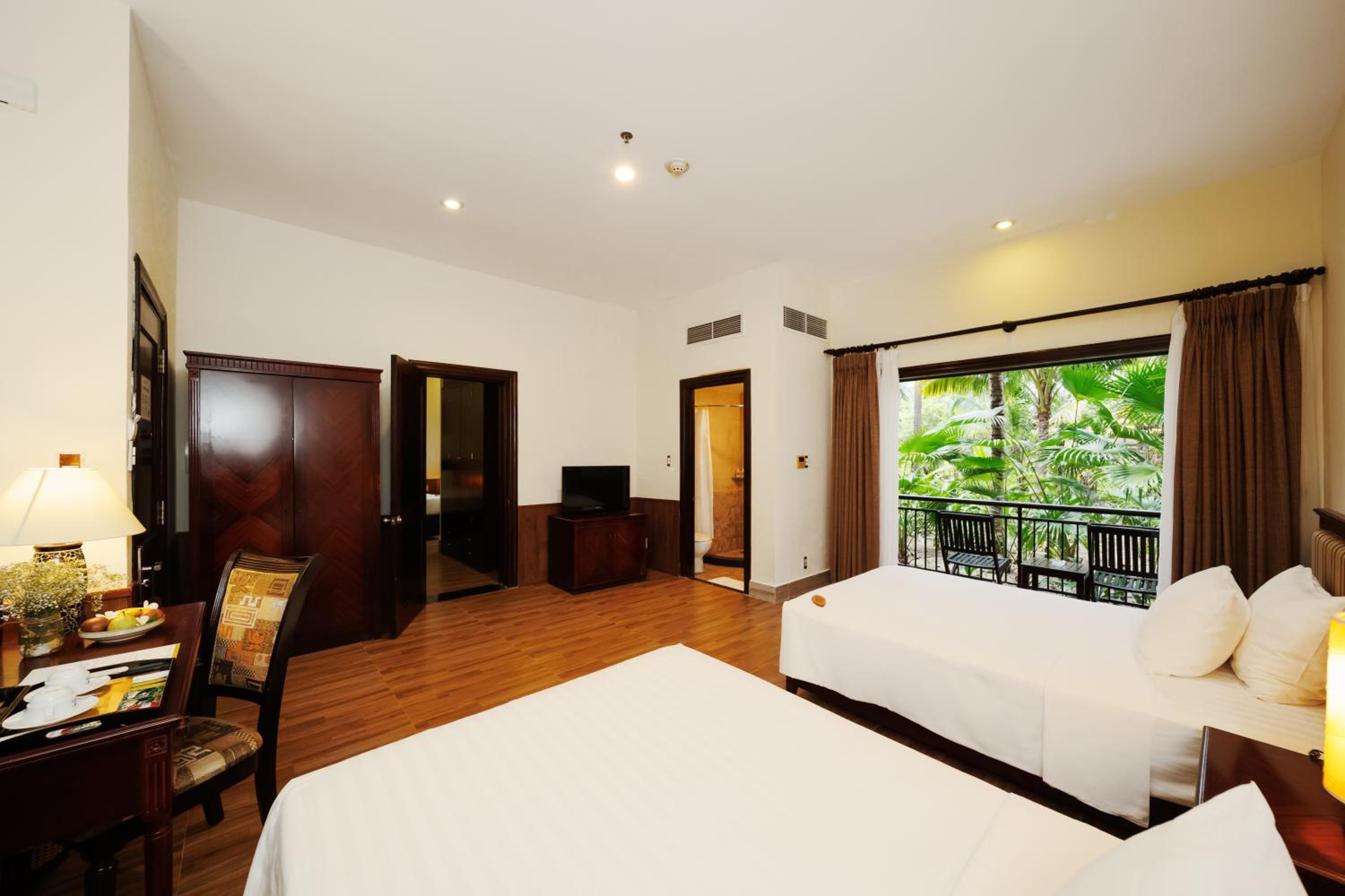 Superior Double or Twin Room with Garden View