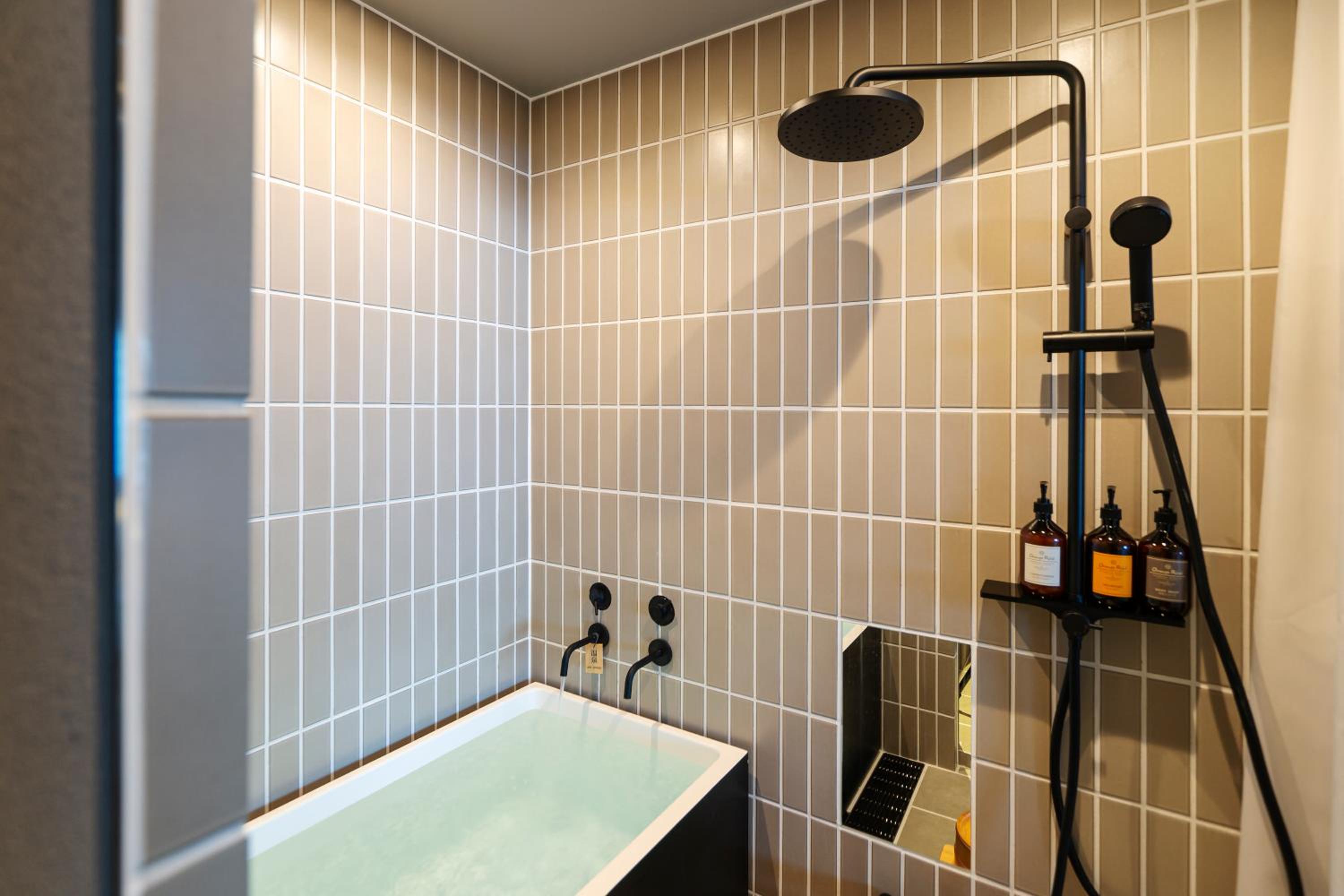 Deluxe Twin Room with Sea View