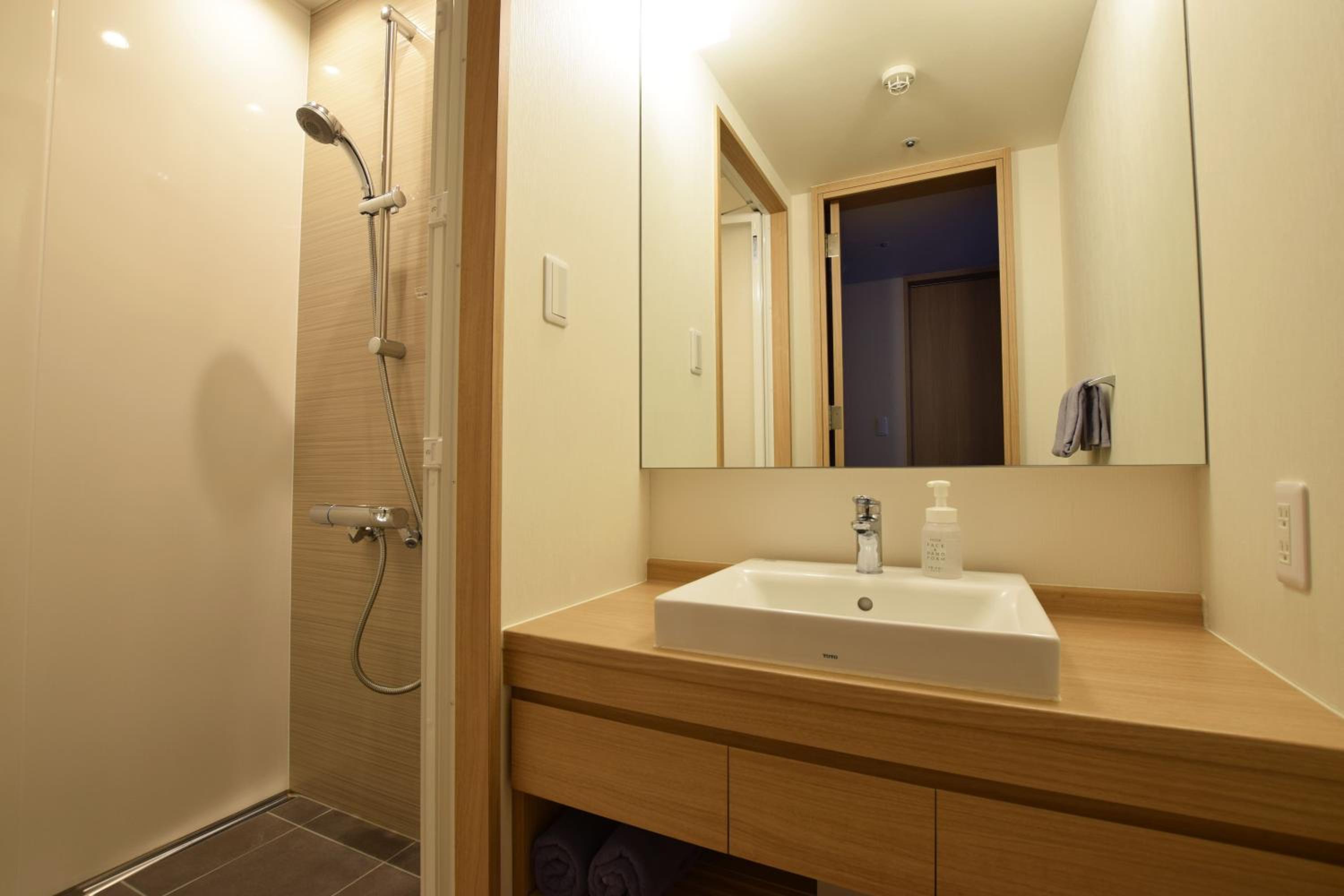 Superior Japanese-Style Room With Shower - Non-Smoking(East Bld) - Breakfast + Deluxe Kaiseki Dinner At Japanese Restaurant