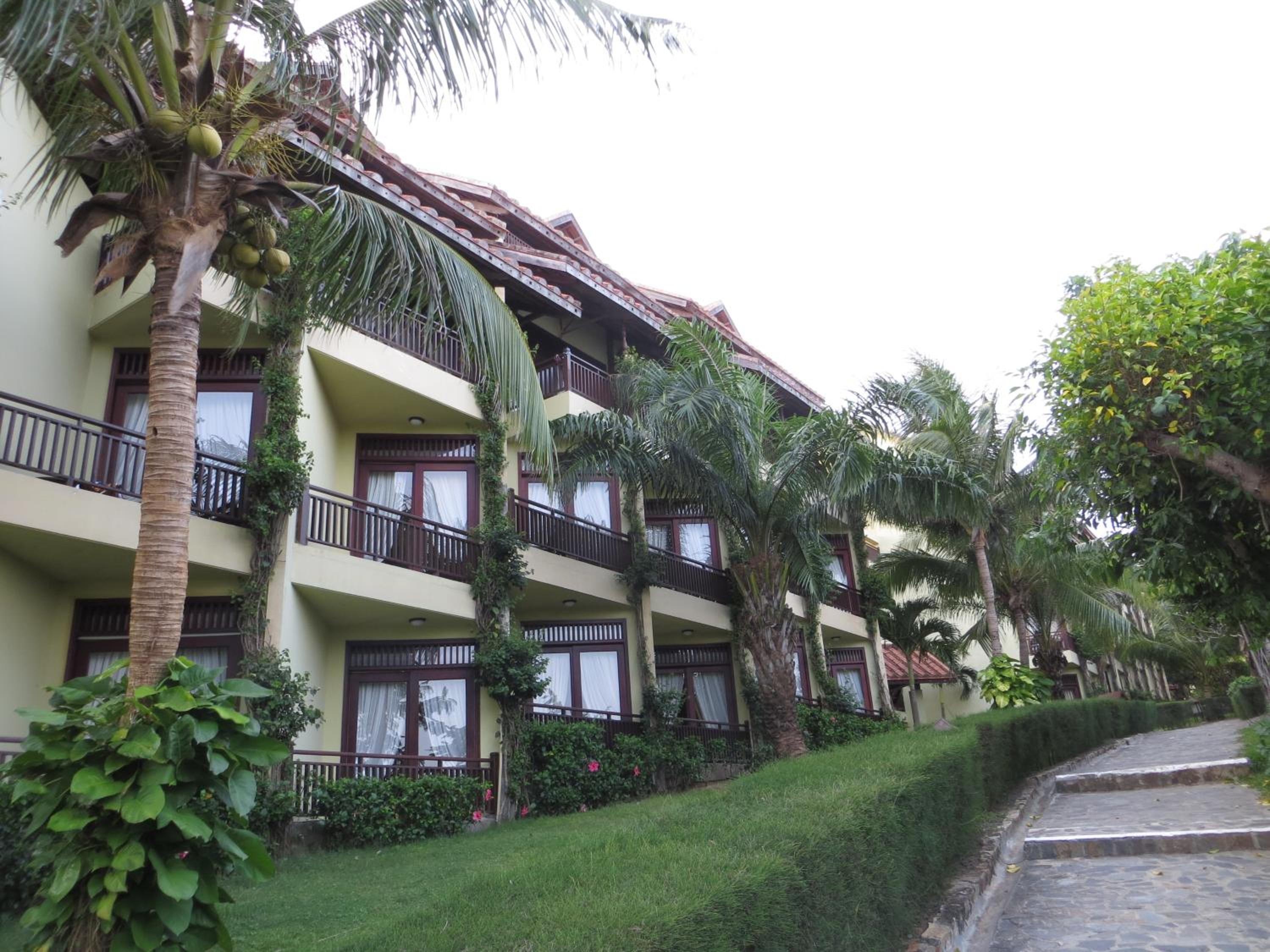 Deluxe Double or Twin Room with Balcony and Ocean View