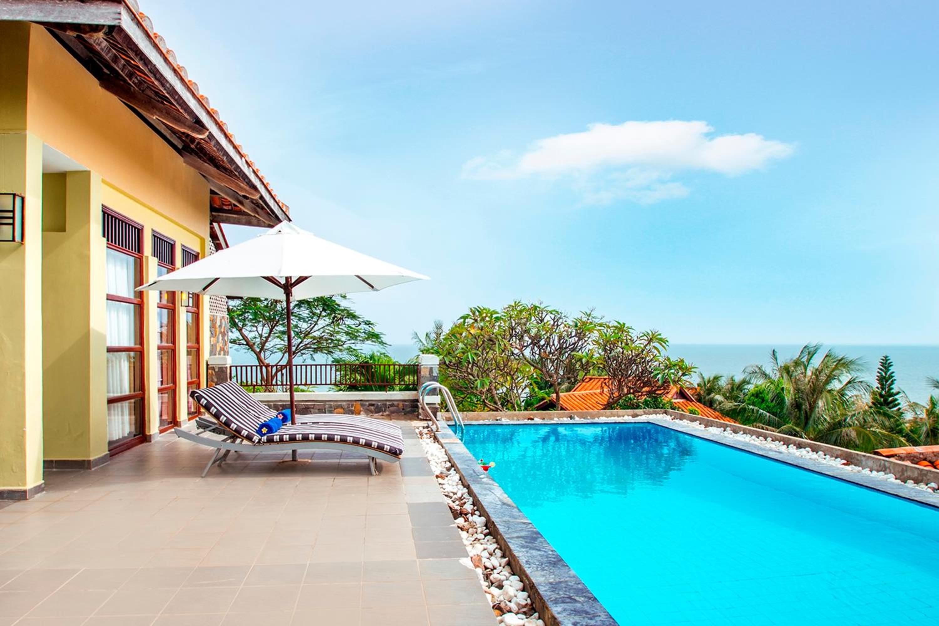 Three-Bedroom Hillside Villa with Private Pool