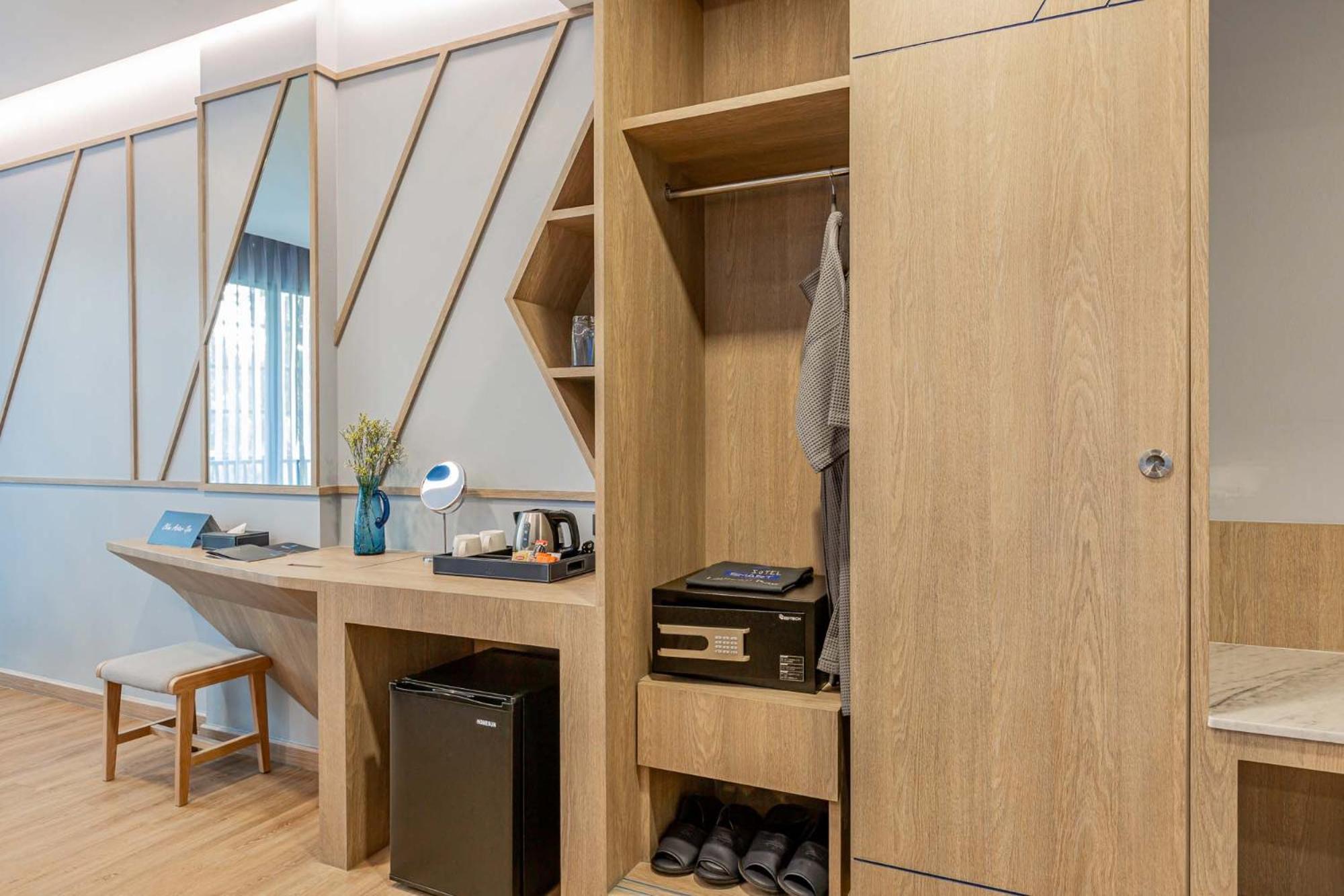Deluxe Quadruple Room