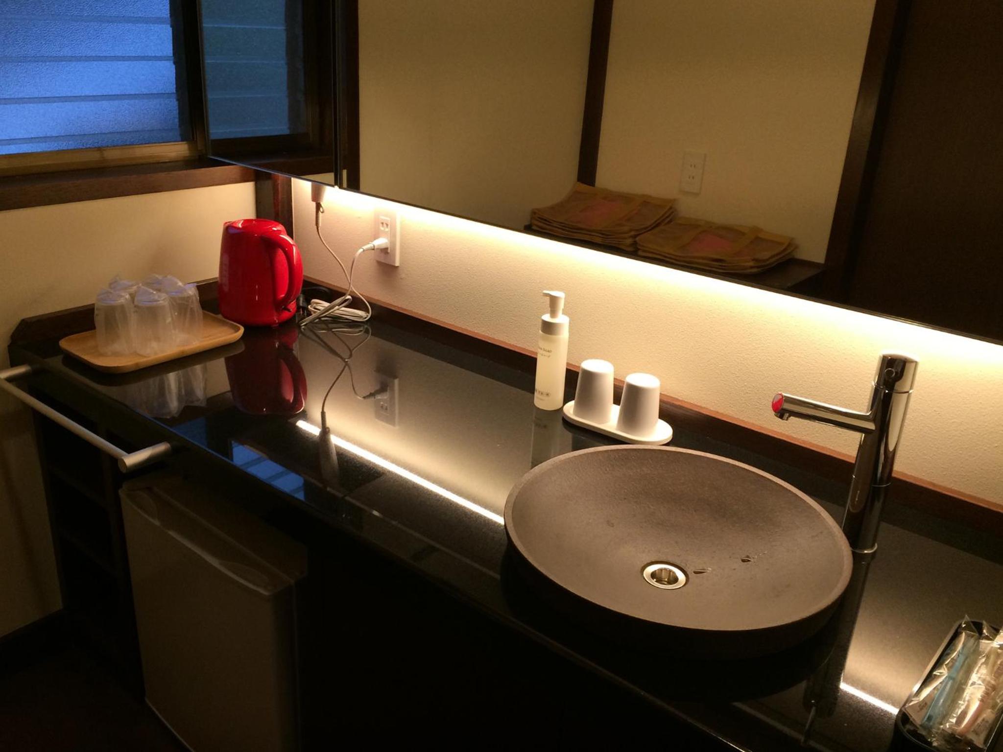Japanese-style room with Foot bath-Annex