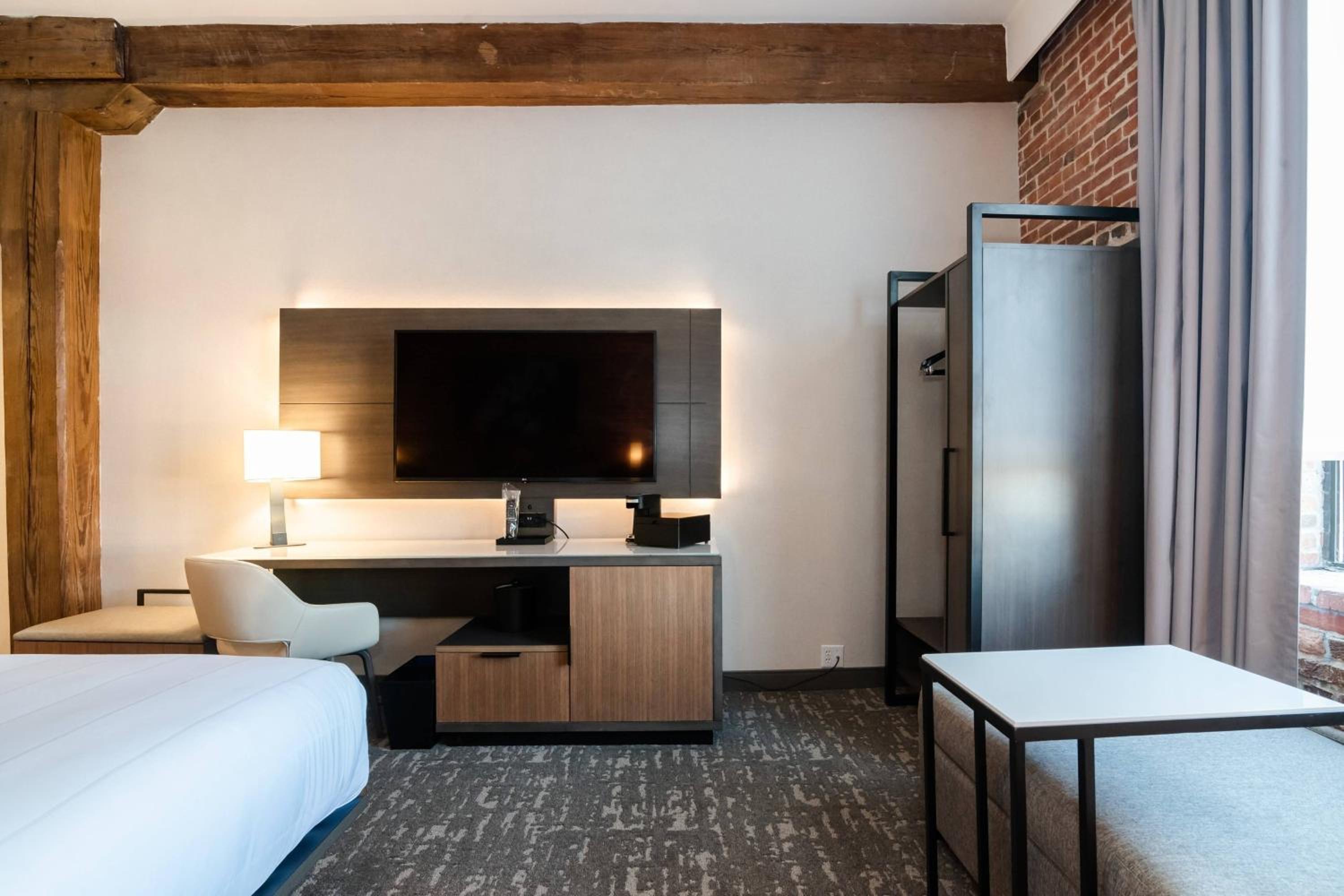 Concierge Level - King or Double Room