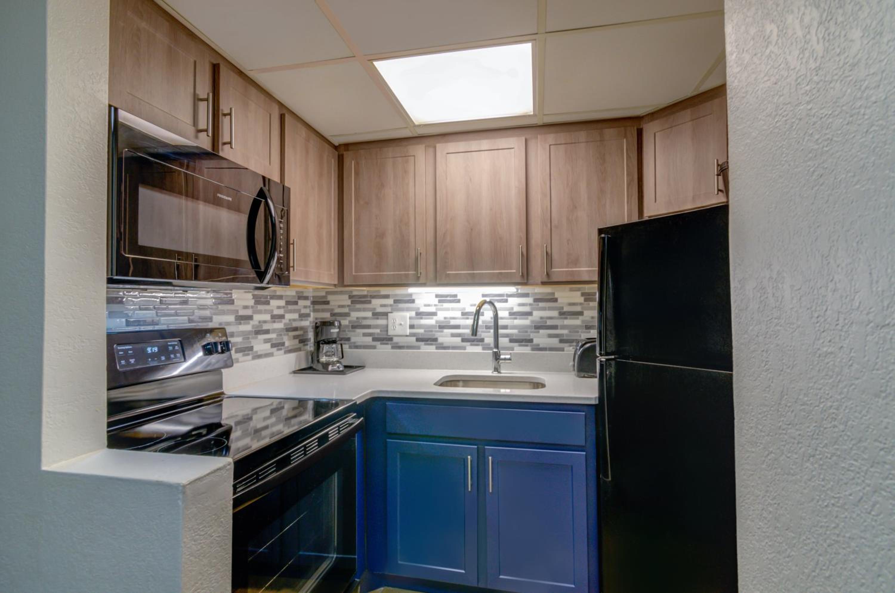 Double Suite with Partial Ocean View