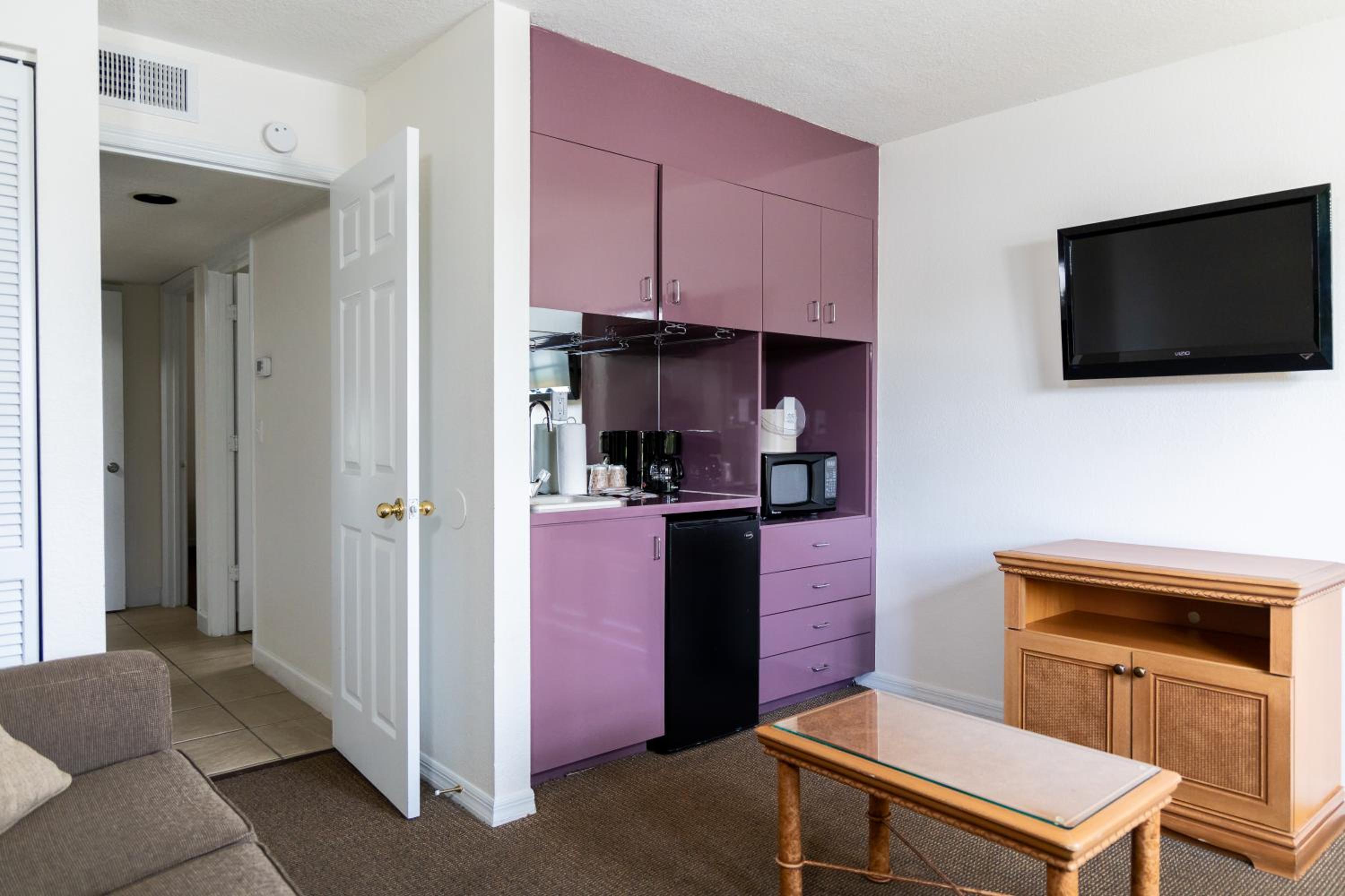 Deluxe Two-Bedroom Suite