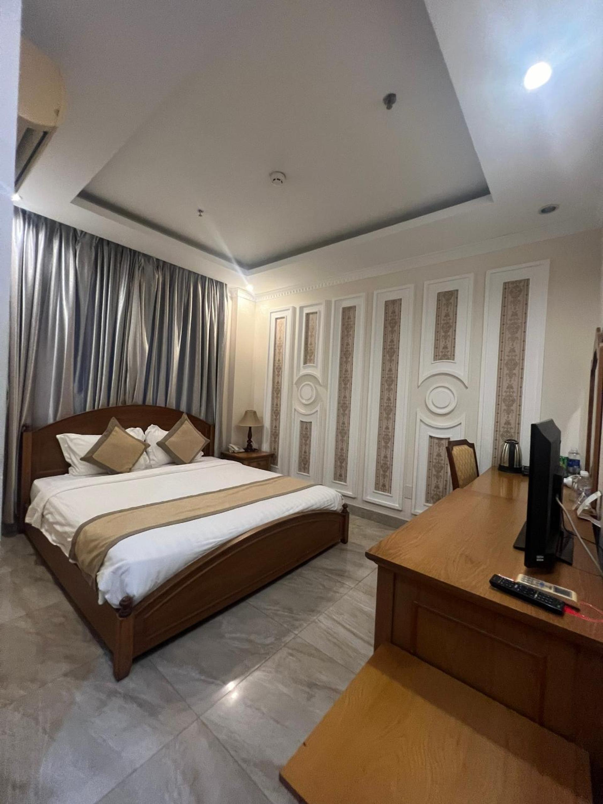 Executive Deluxe Double Room