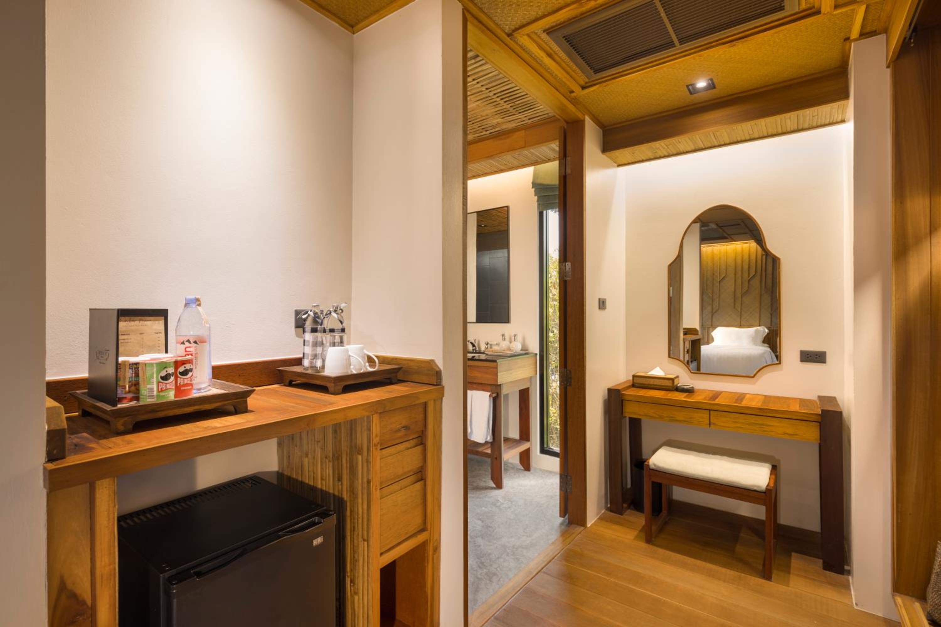 Lagoon Grand Deluxe View- Free Schedule Shuttle to Ao Nang Beach/ Railay Beach