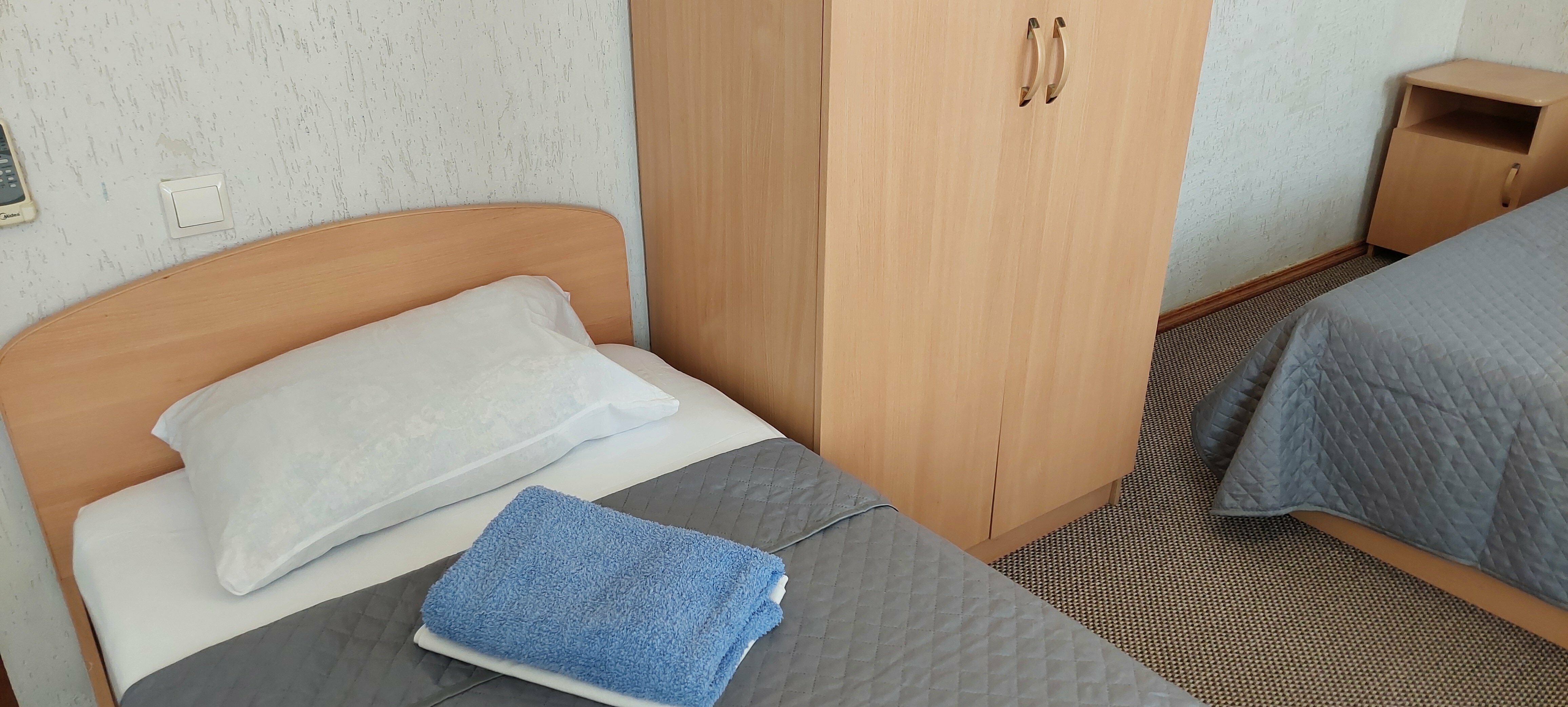 Трехместный номер с видом на море