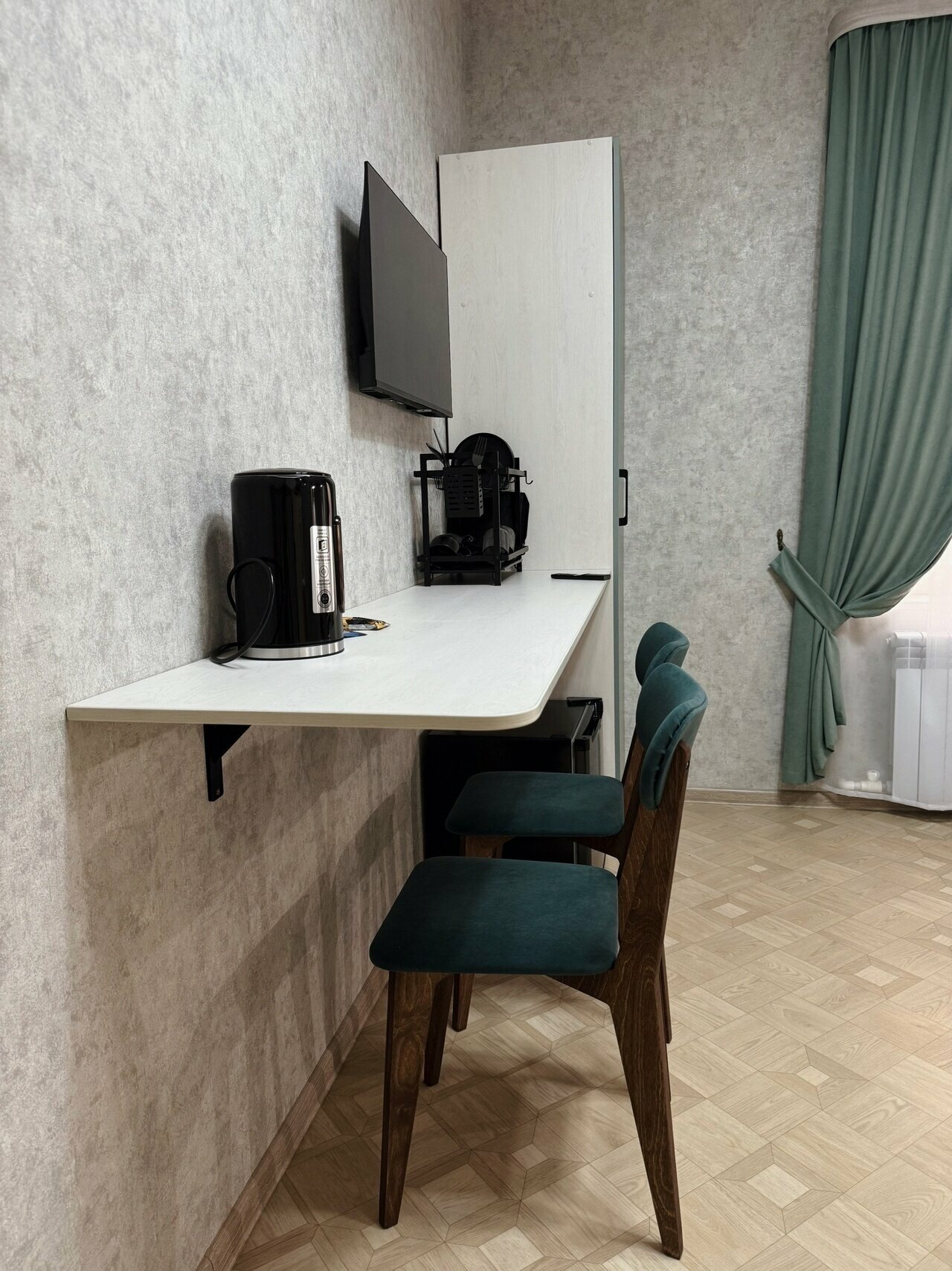 Просторный двухместный номер с 2 отдельными кроватями