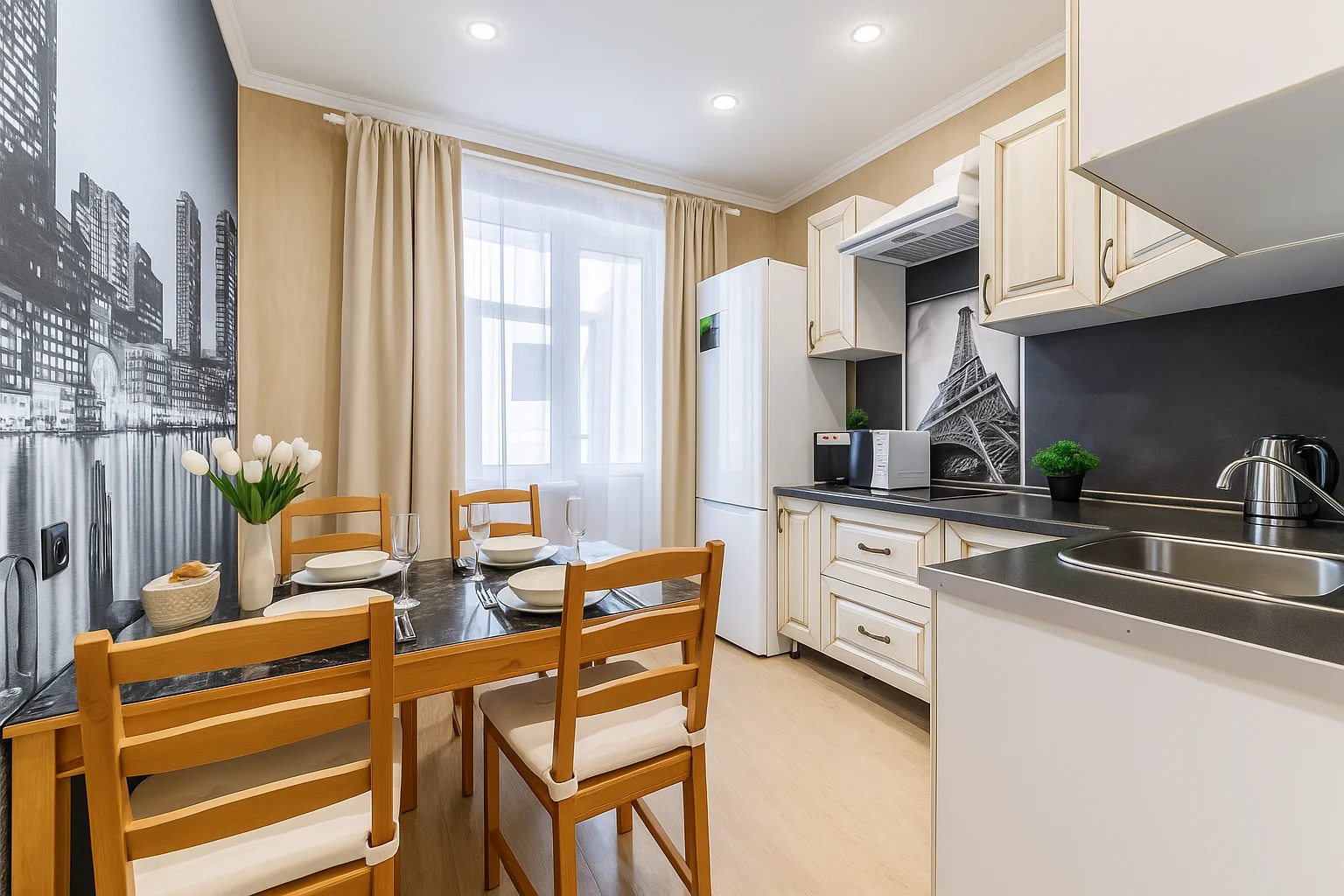 2 спальни у аквапарка, центра и набережной, с приставкой+ смарт-ТВ БЕЖЕВАЯ