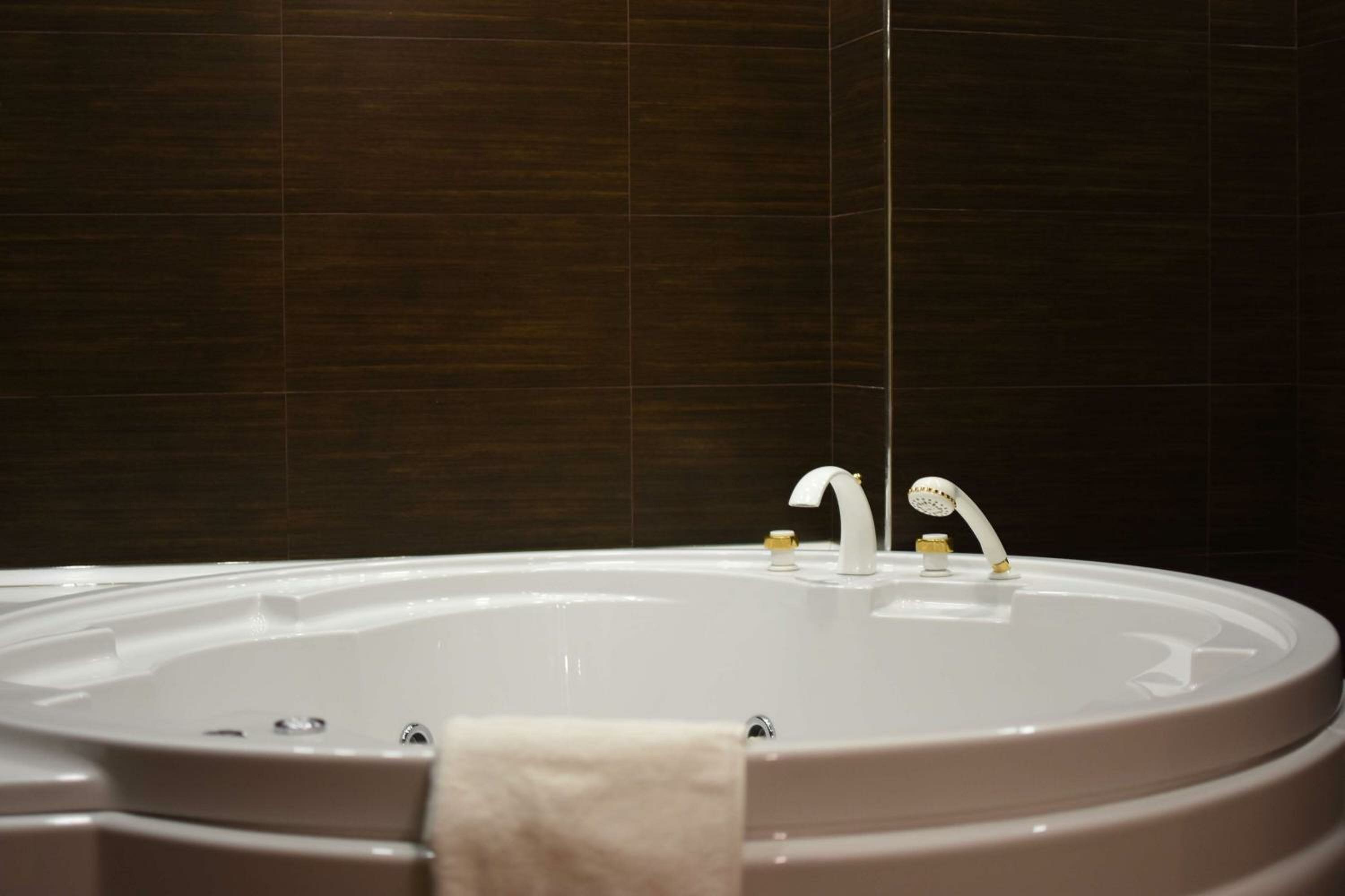 Presidential Suite with Whirlpool