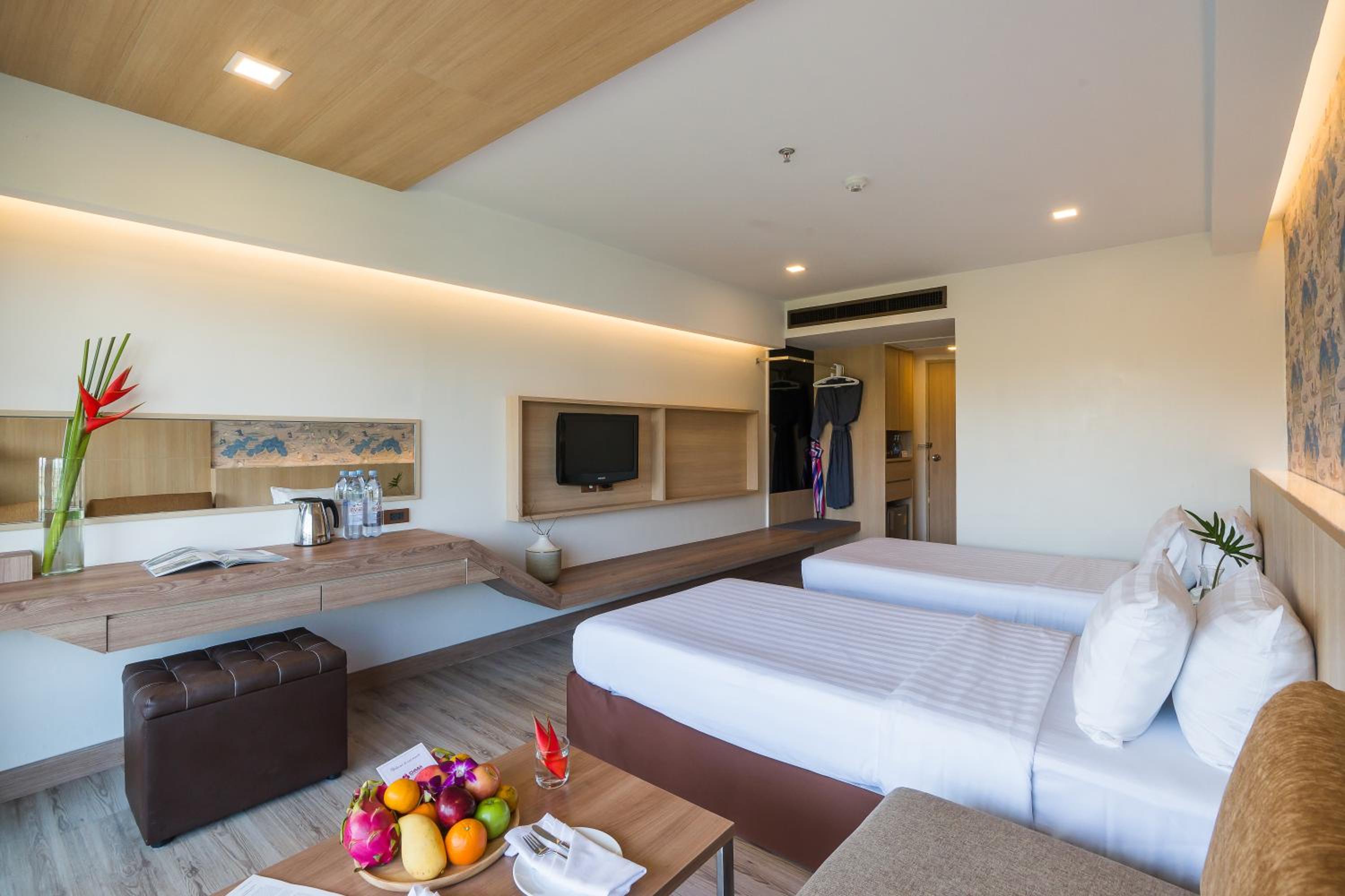 Deluxe Twin Room - Ocean Building