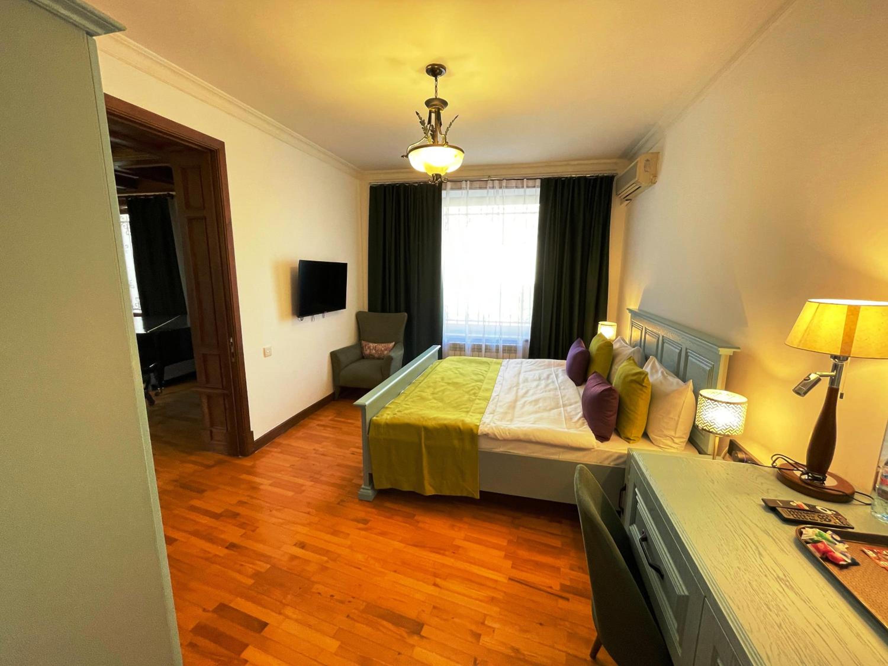 Superior Triple Room