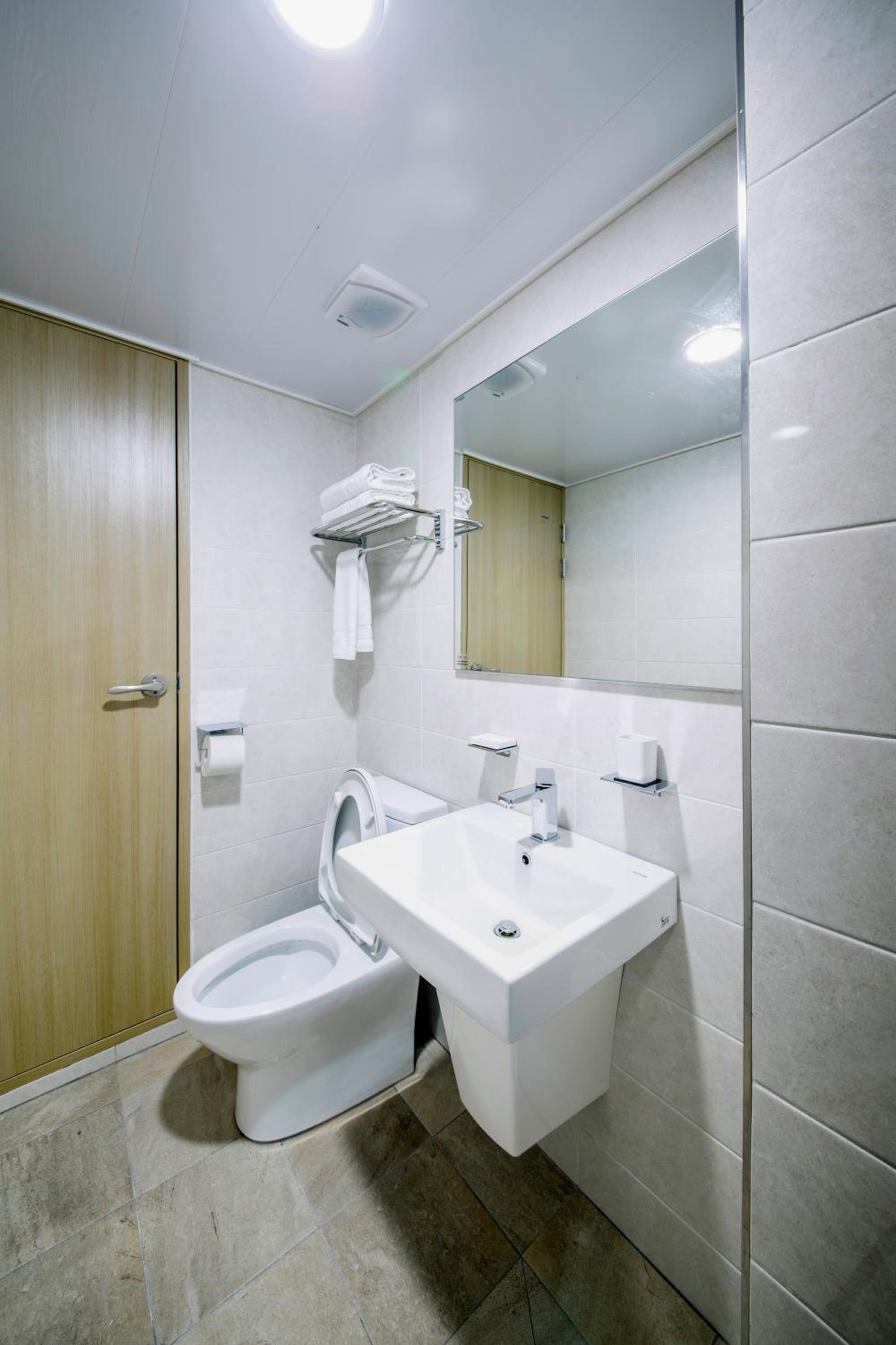 Deluxe Twin Room with Sea View