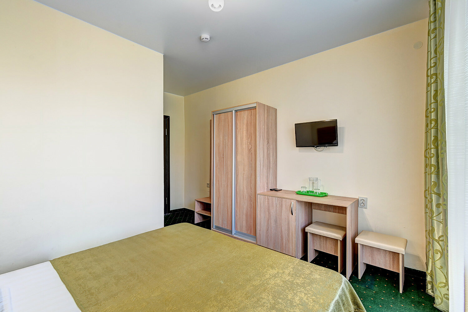 Двухместный номер с 1 кроватью или 2 отдельными кроватями и балконом