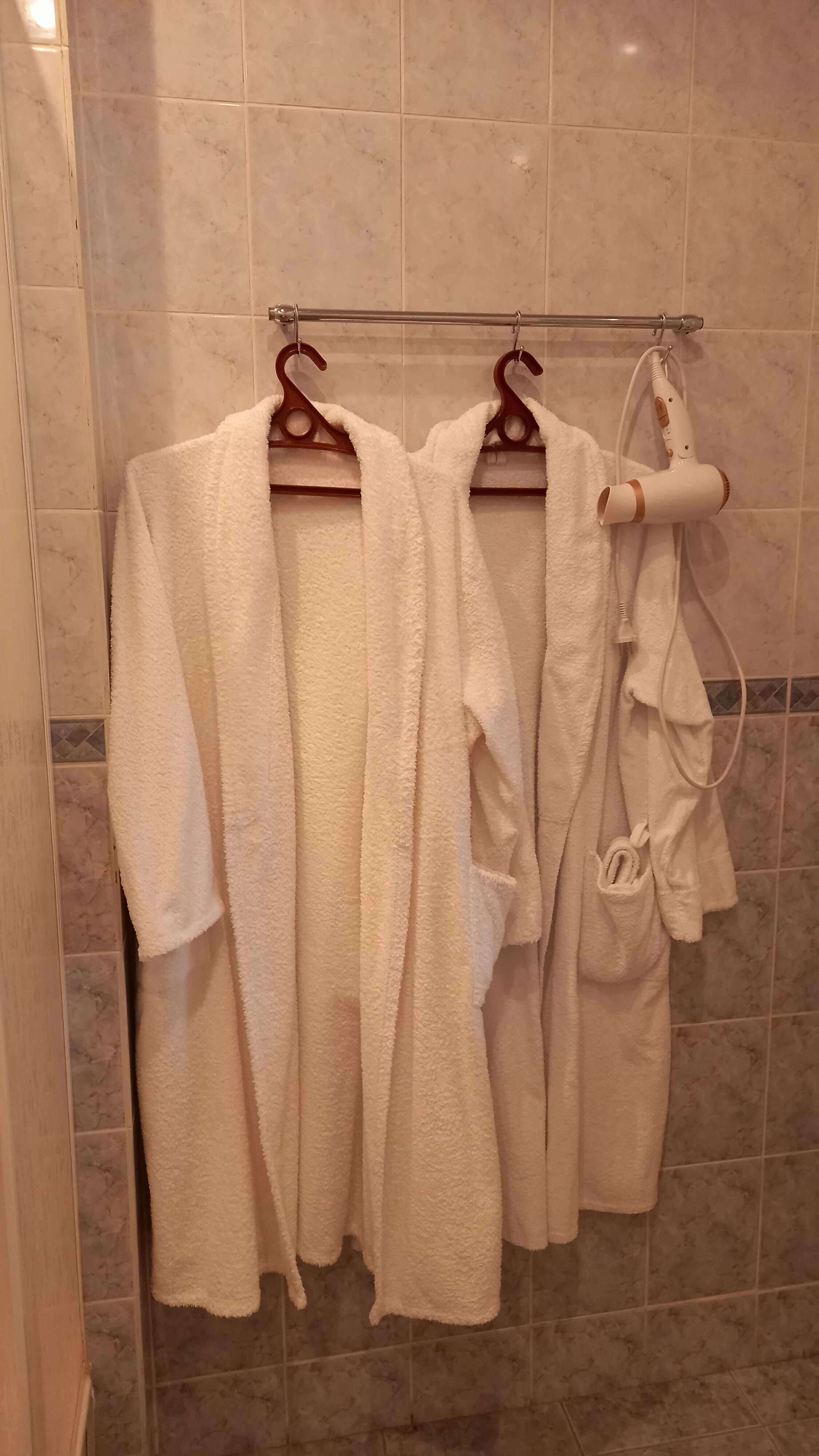 Семейный номер с душем