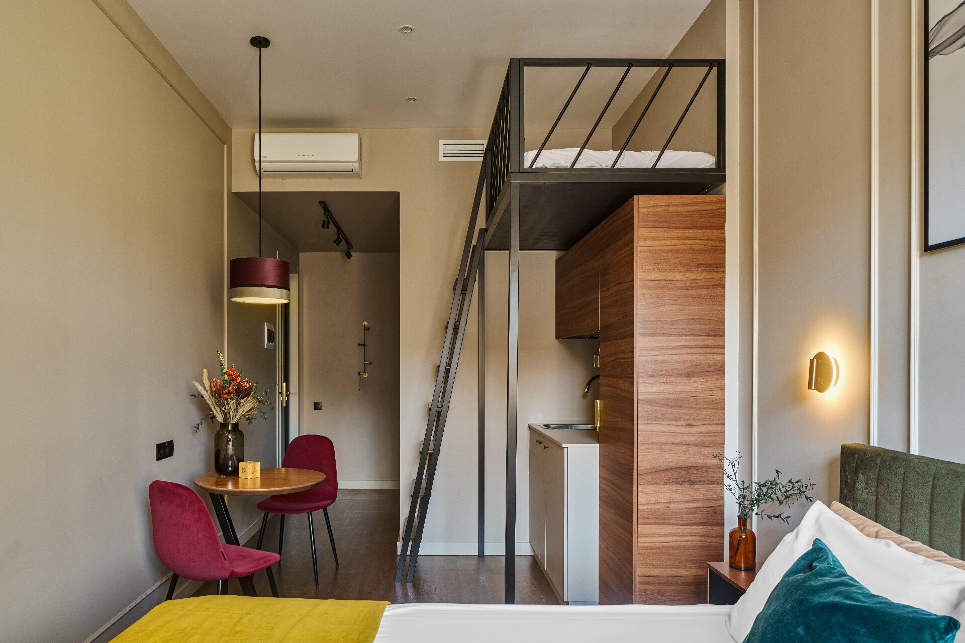 Трехместный номер-студио