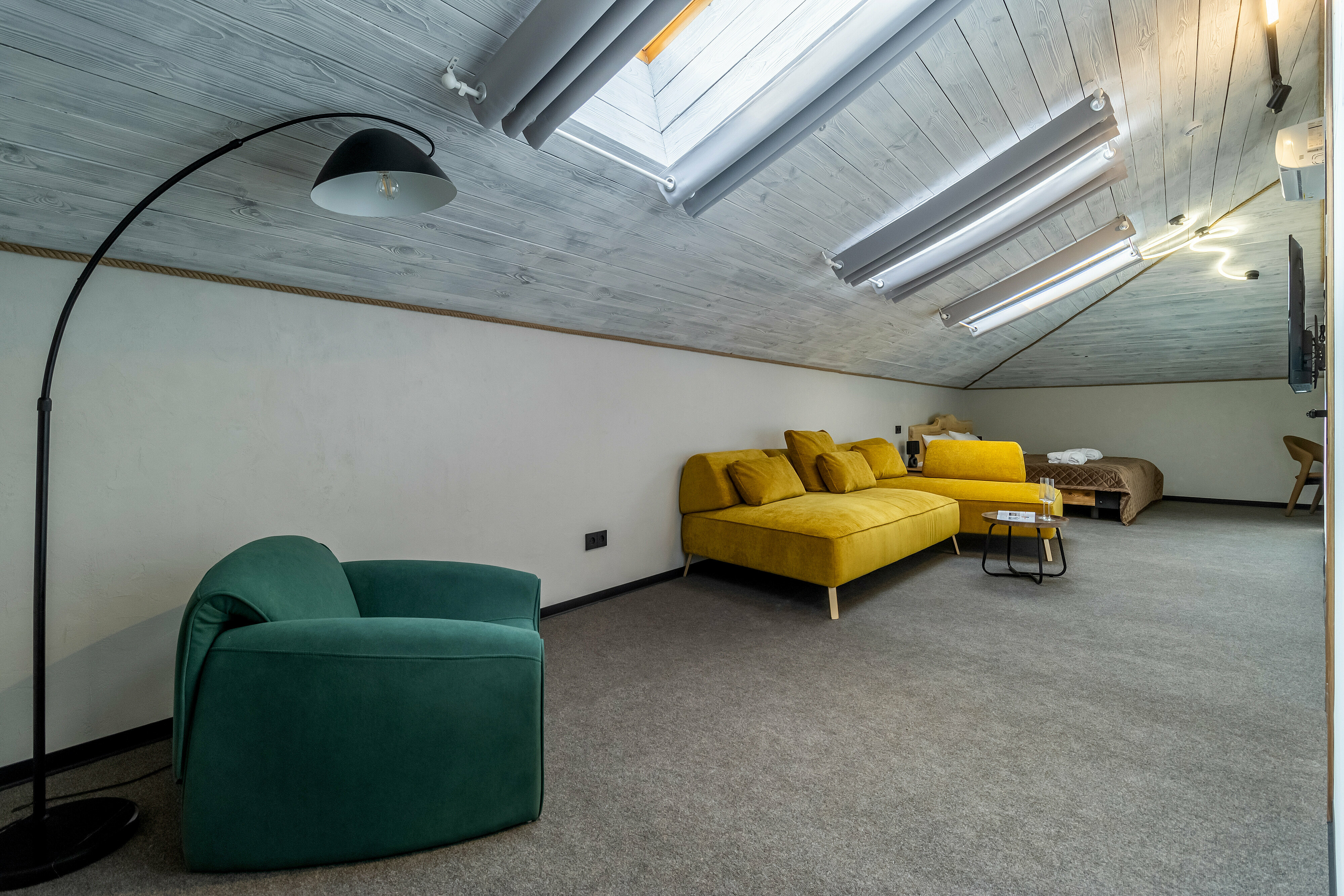 Джуниор Сюит № 10