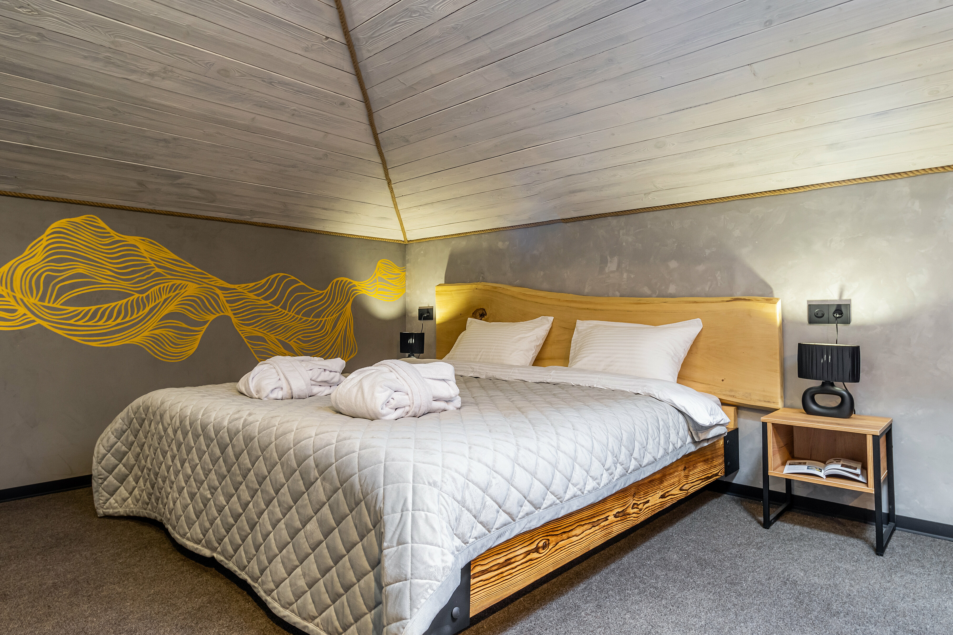 Джуниор Сюит № 11