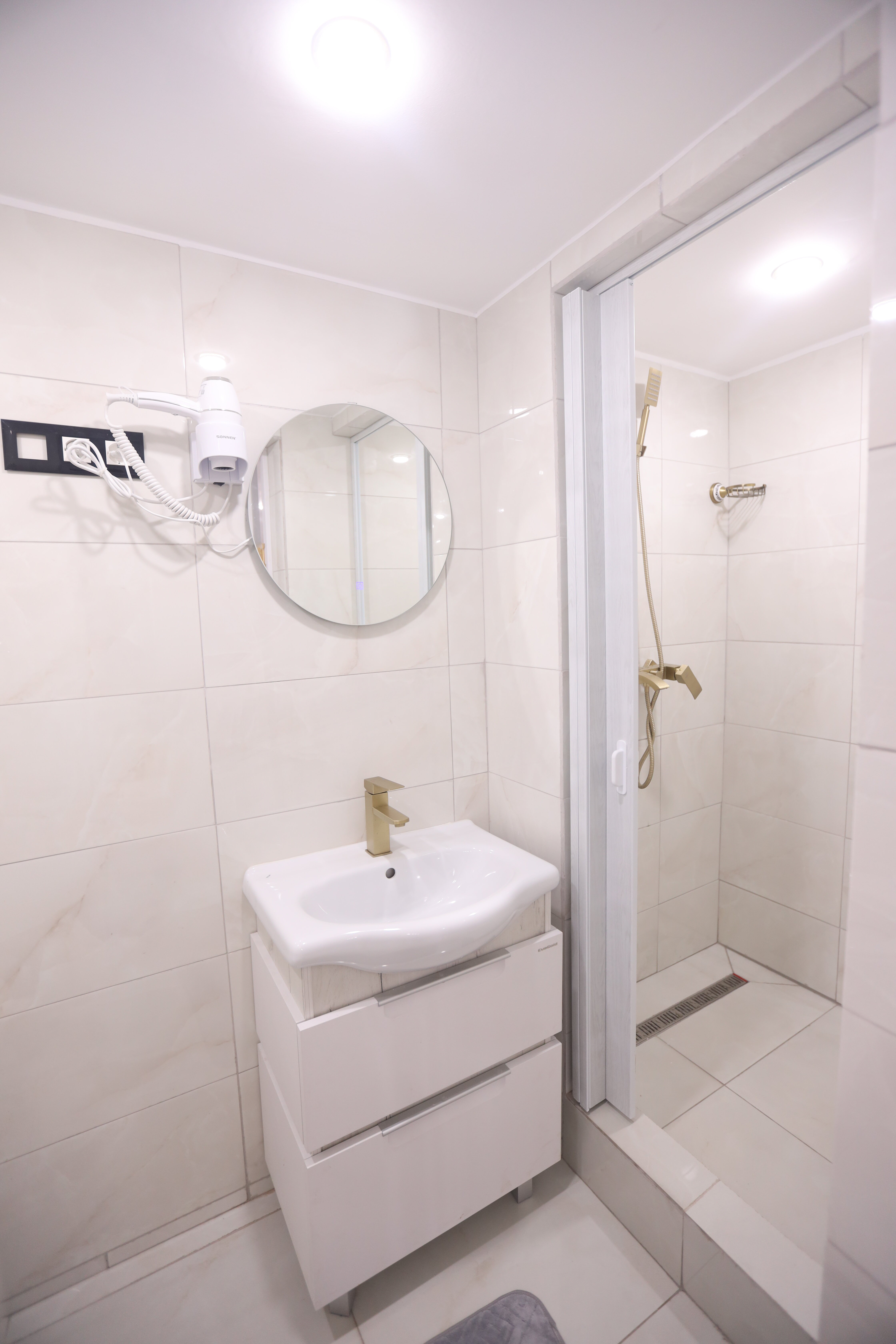 Пятиместный