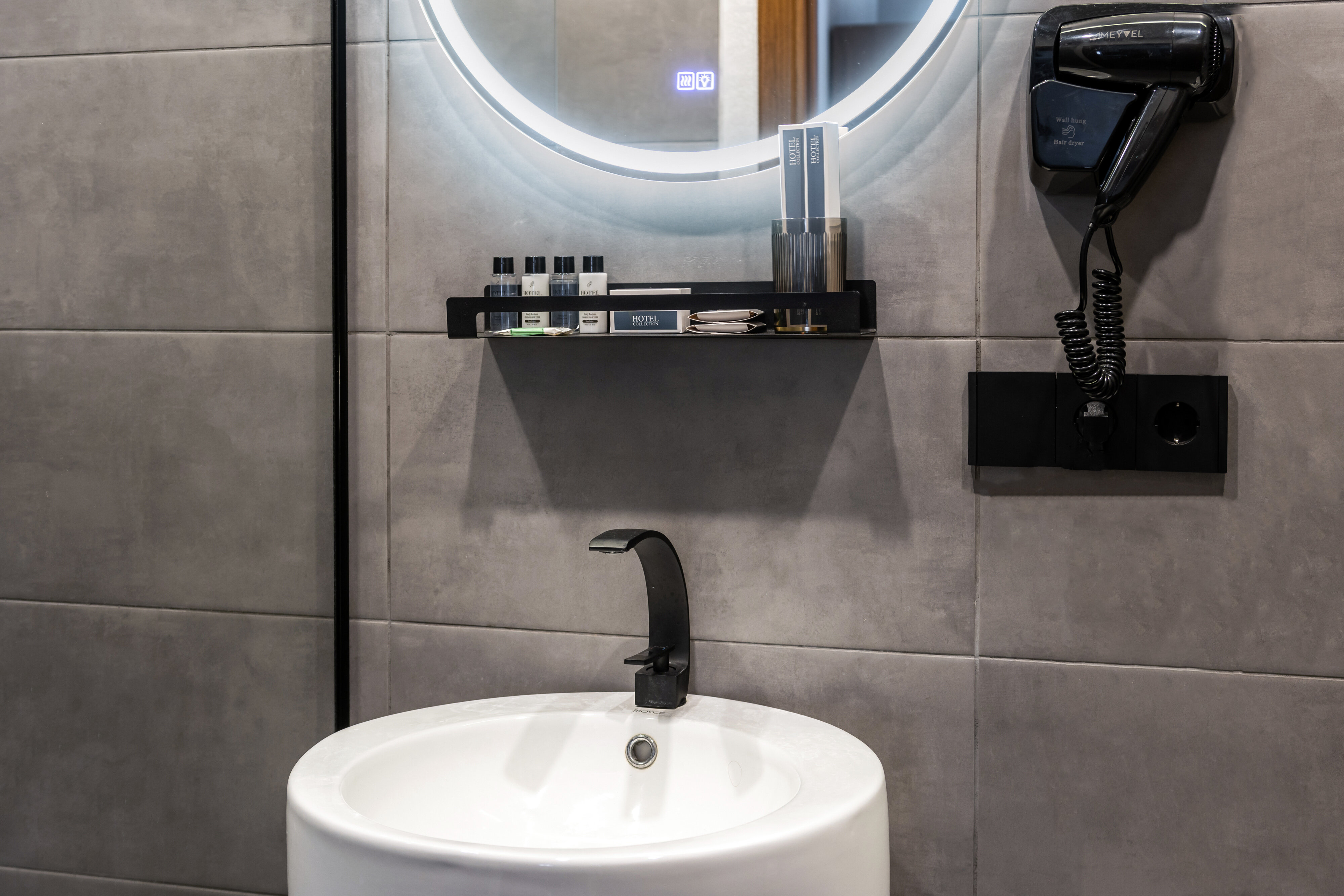 Джуниор Сюит № 2