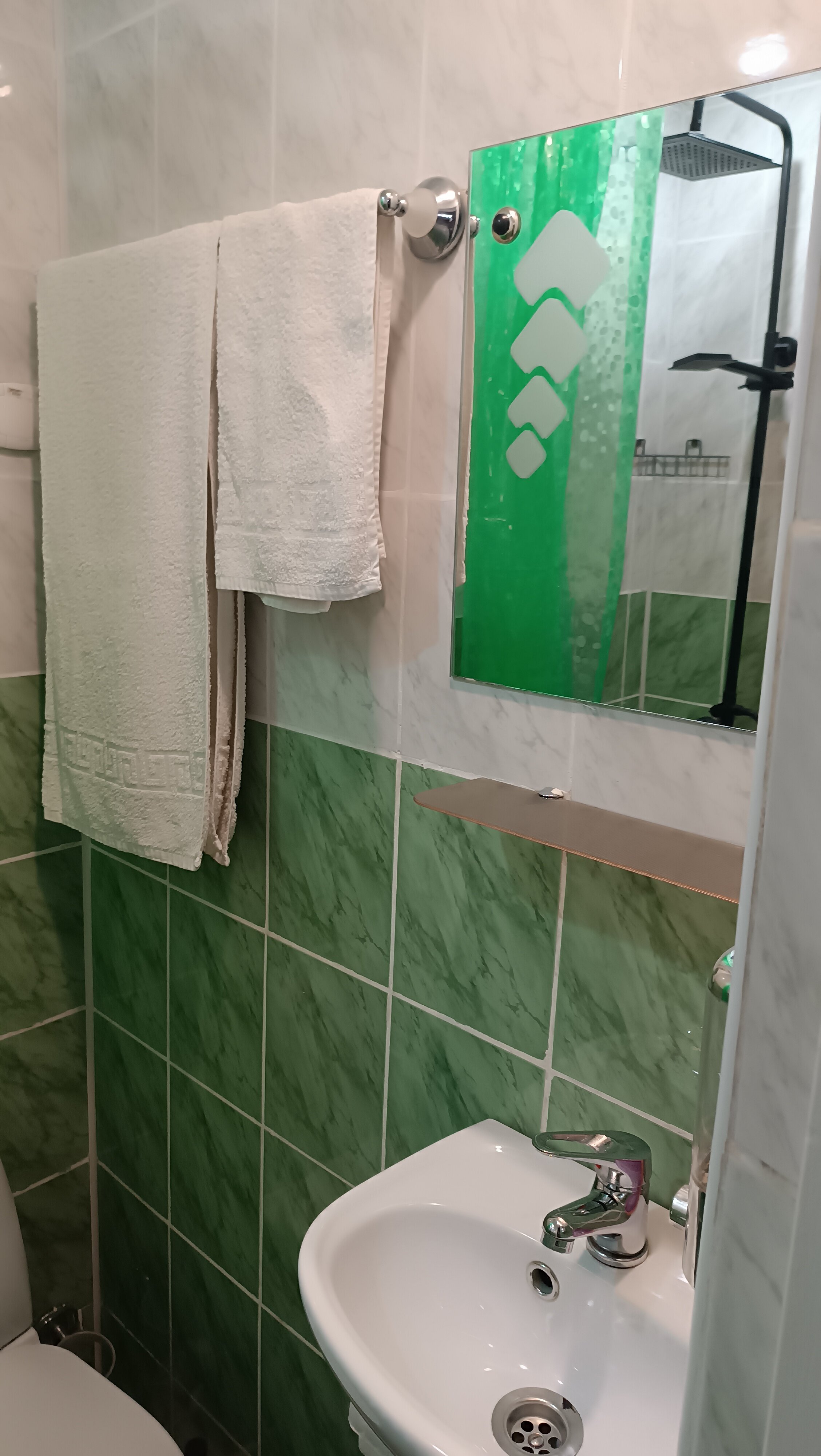 Улучшенный номер с кроватью размера «queen-size»