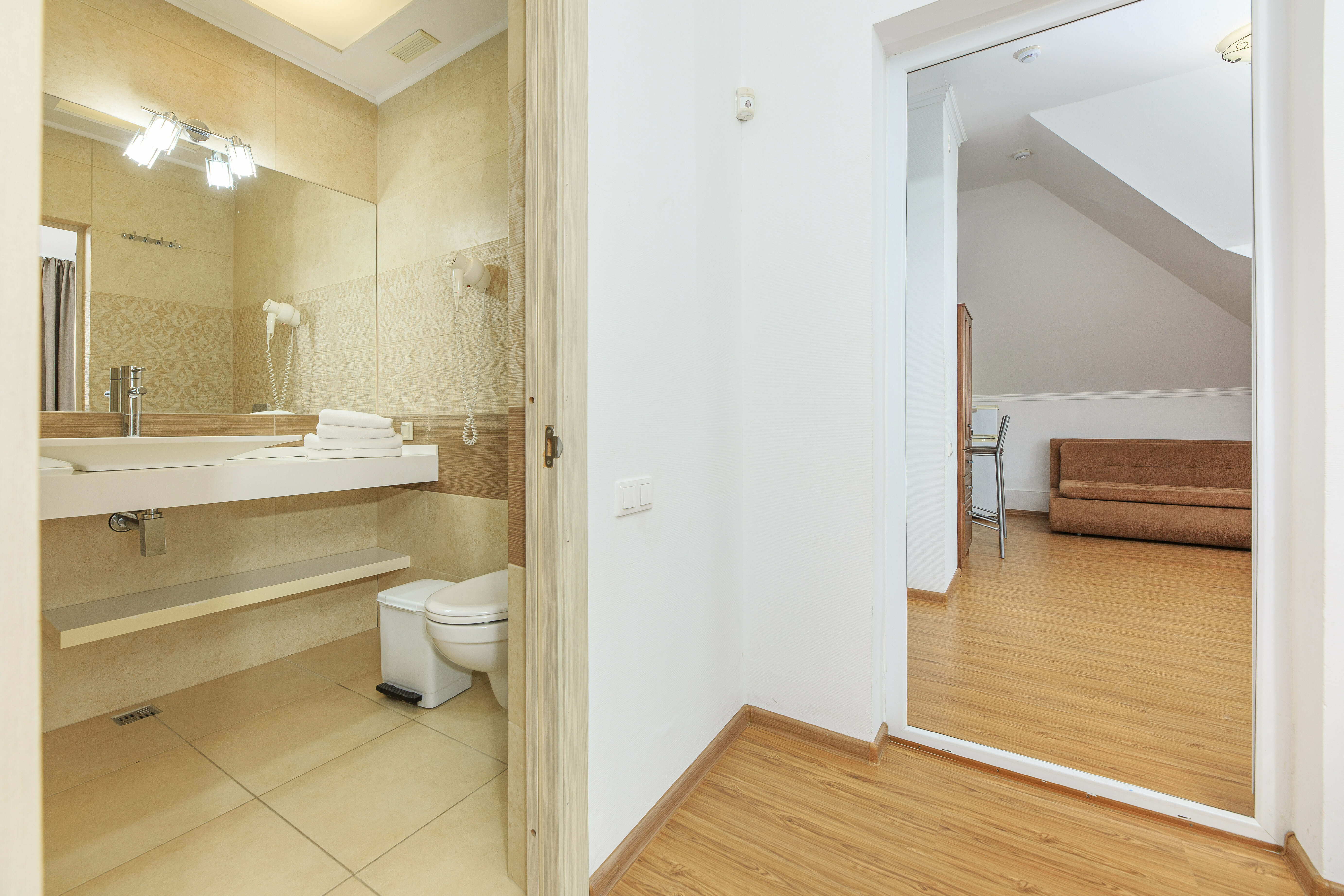 Семейный номер с балконом