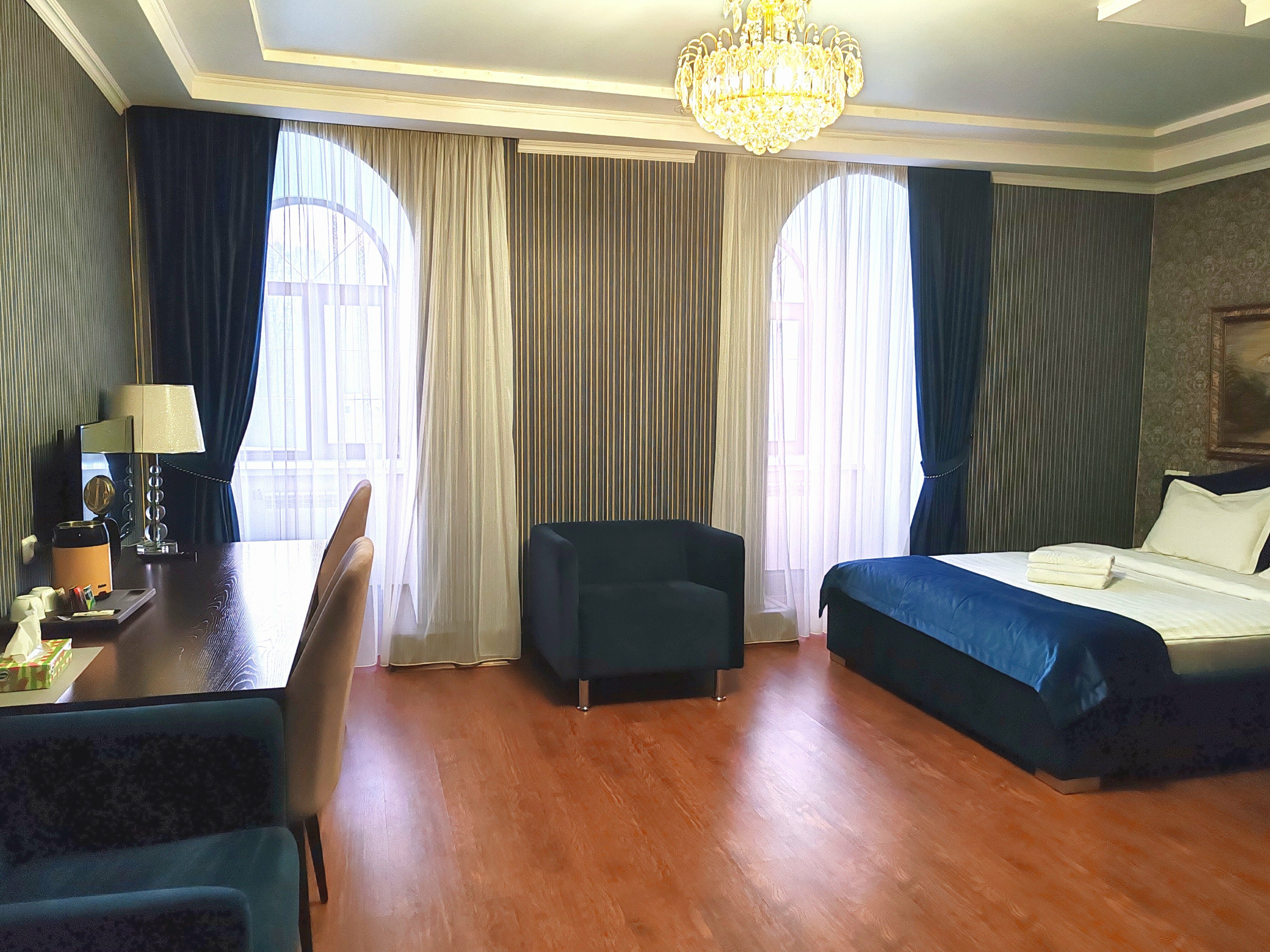 Люкс с кроватью размера «king-size»