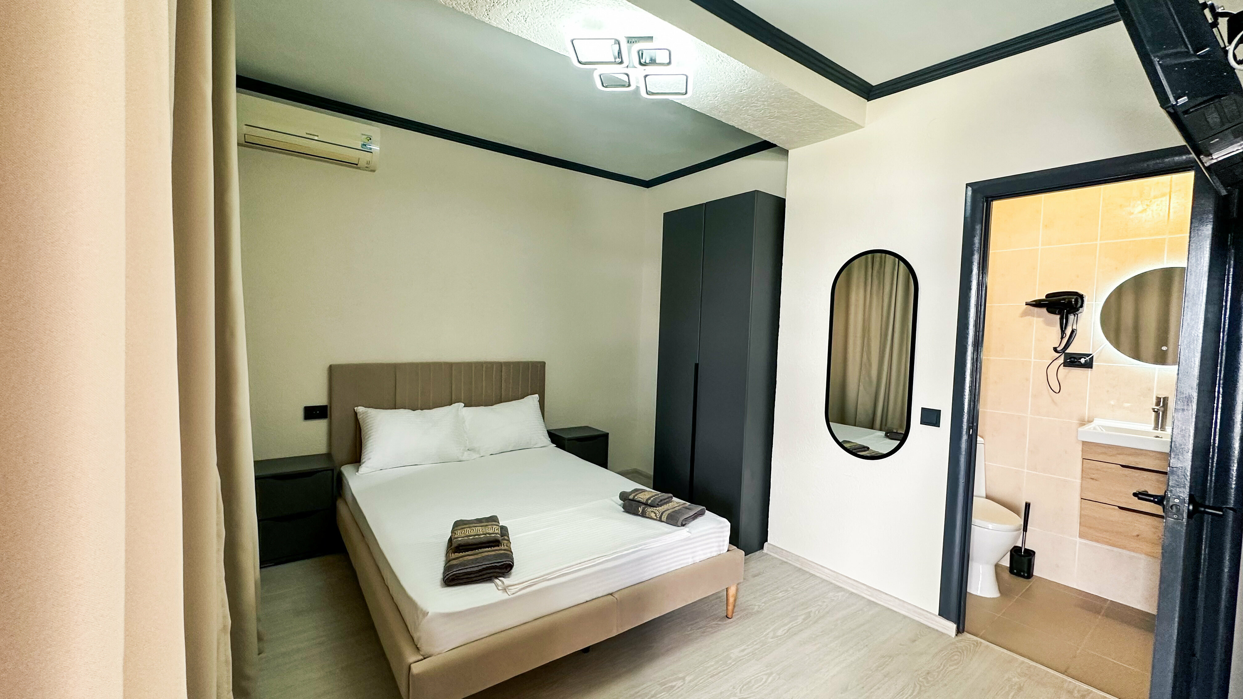 Большой двухместный номер с 1 кроватью