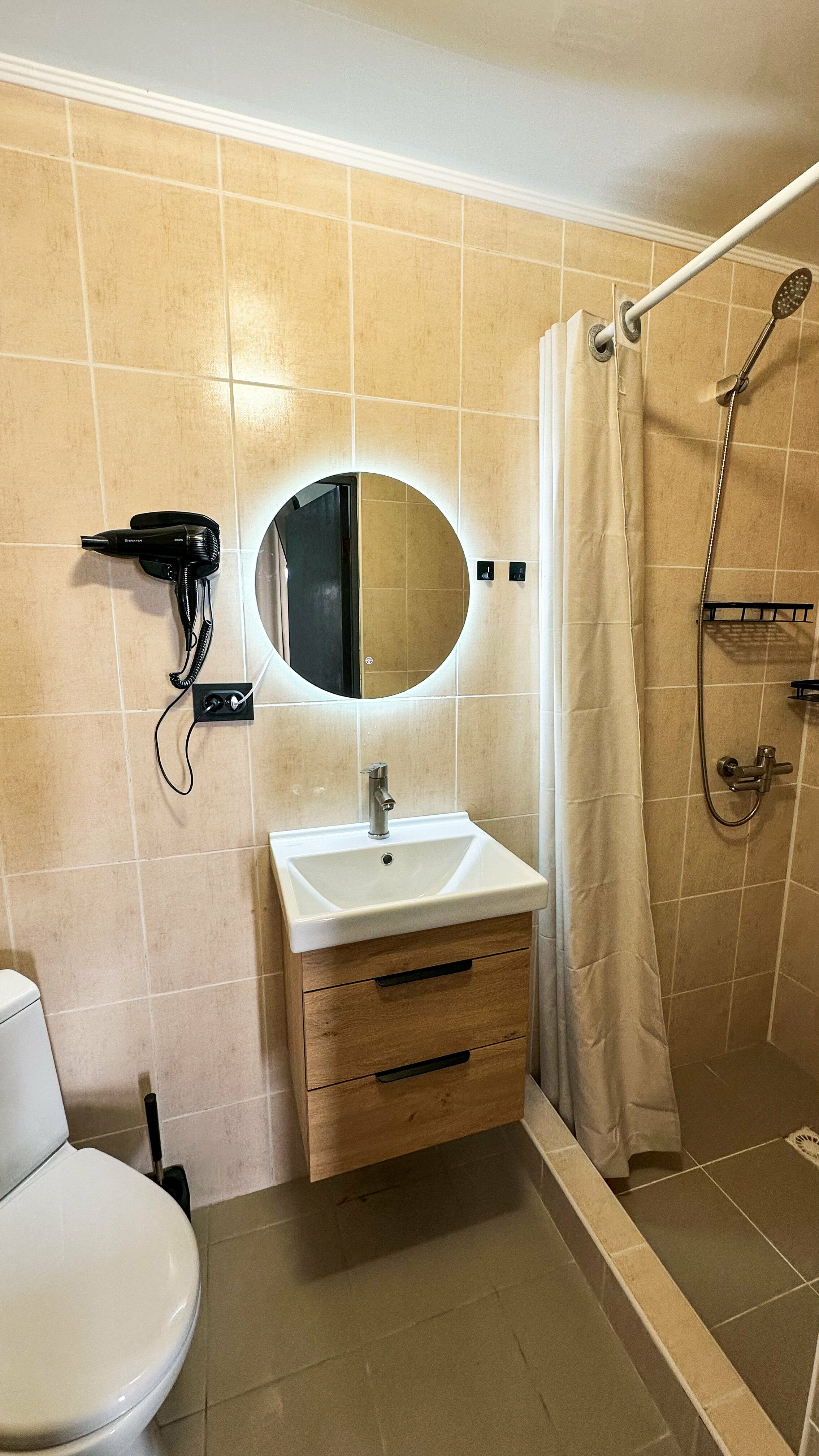 Большой двухместный номер с 1 кроватью