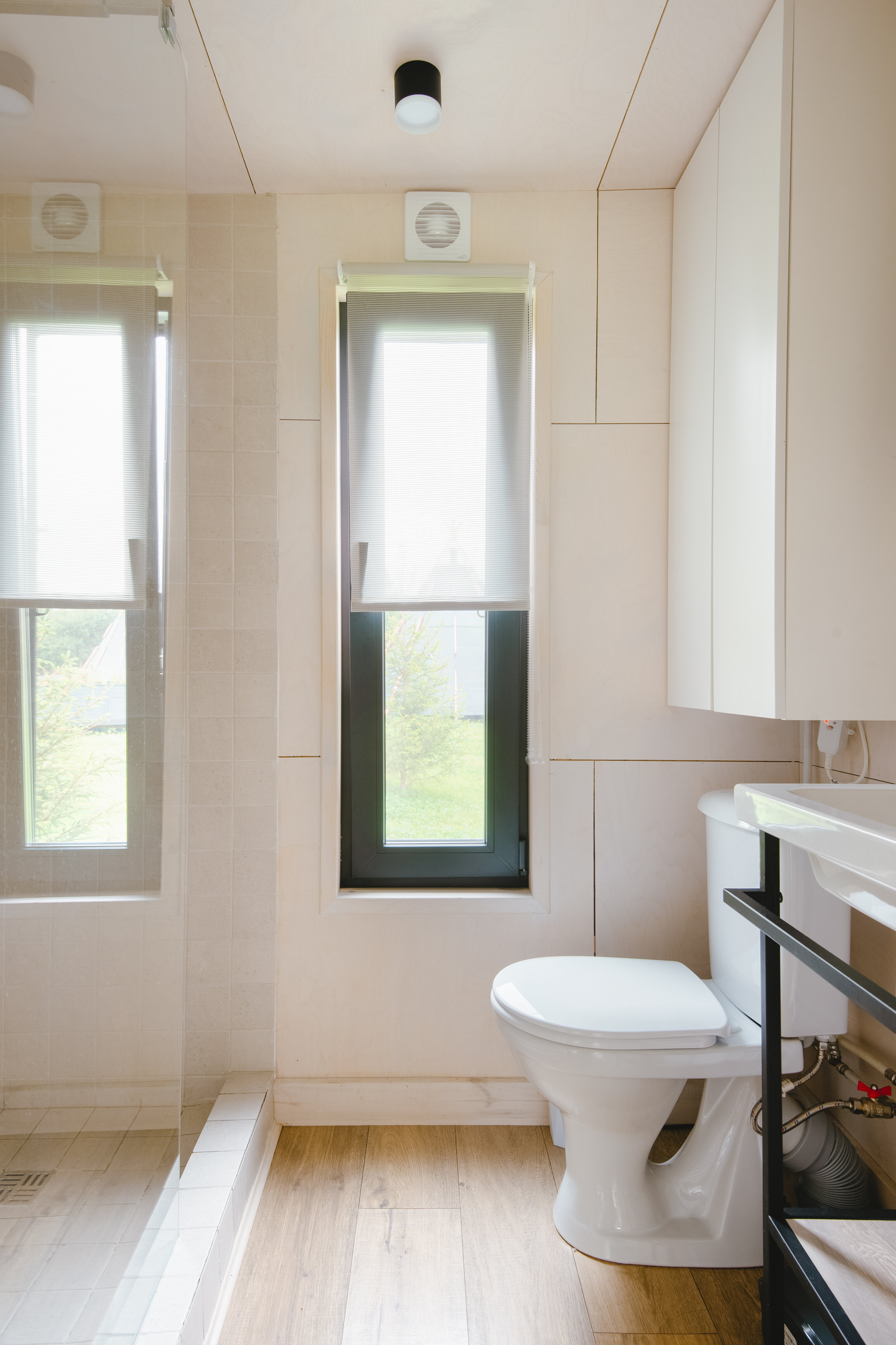 River lodge с горячей купелью