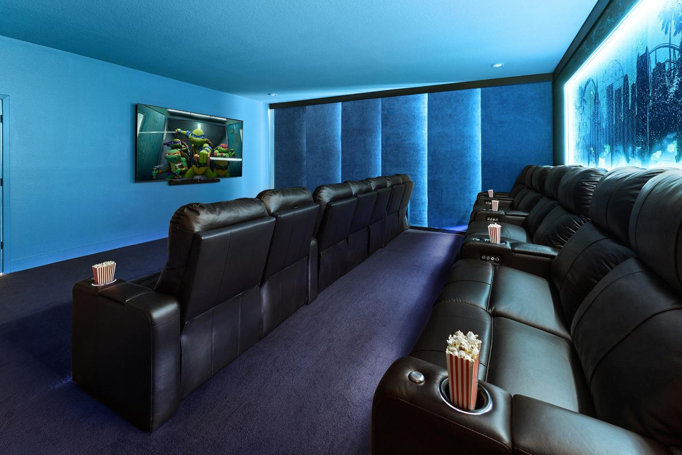 6 Bedroom Estate with Private Pool, Kitchen, Theater & Arcade