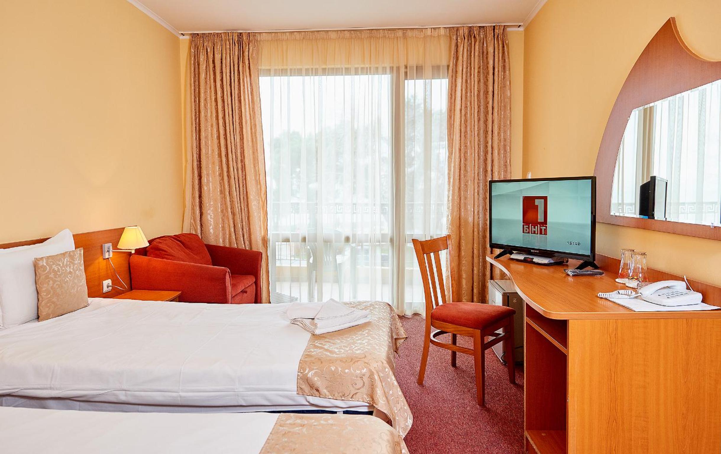 Deluxe Double or Twin Room Special offer –  balneotherapy included.