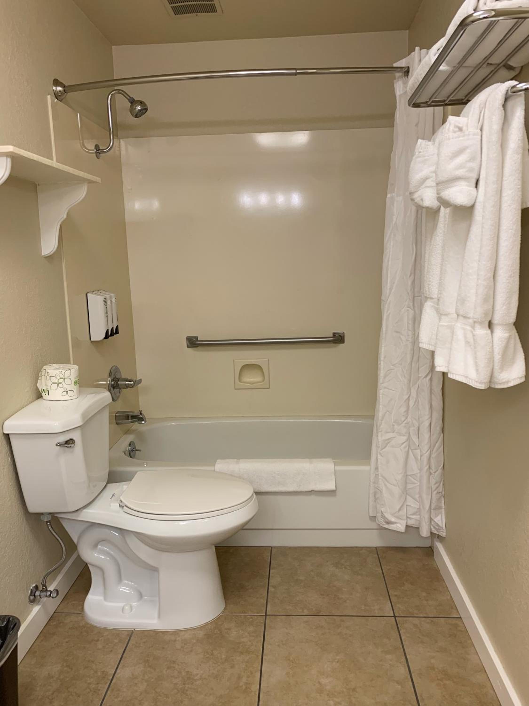 King Room with Kitchenette