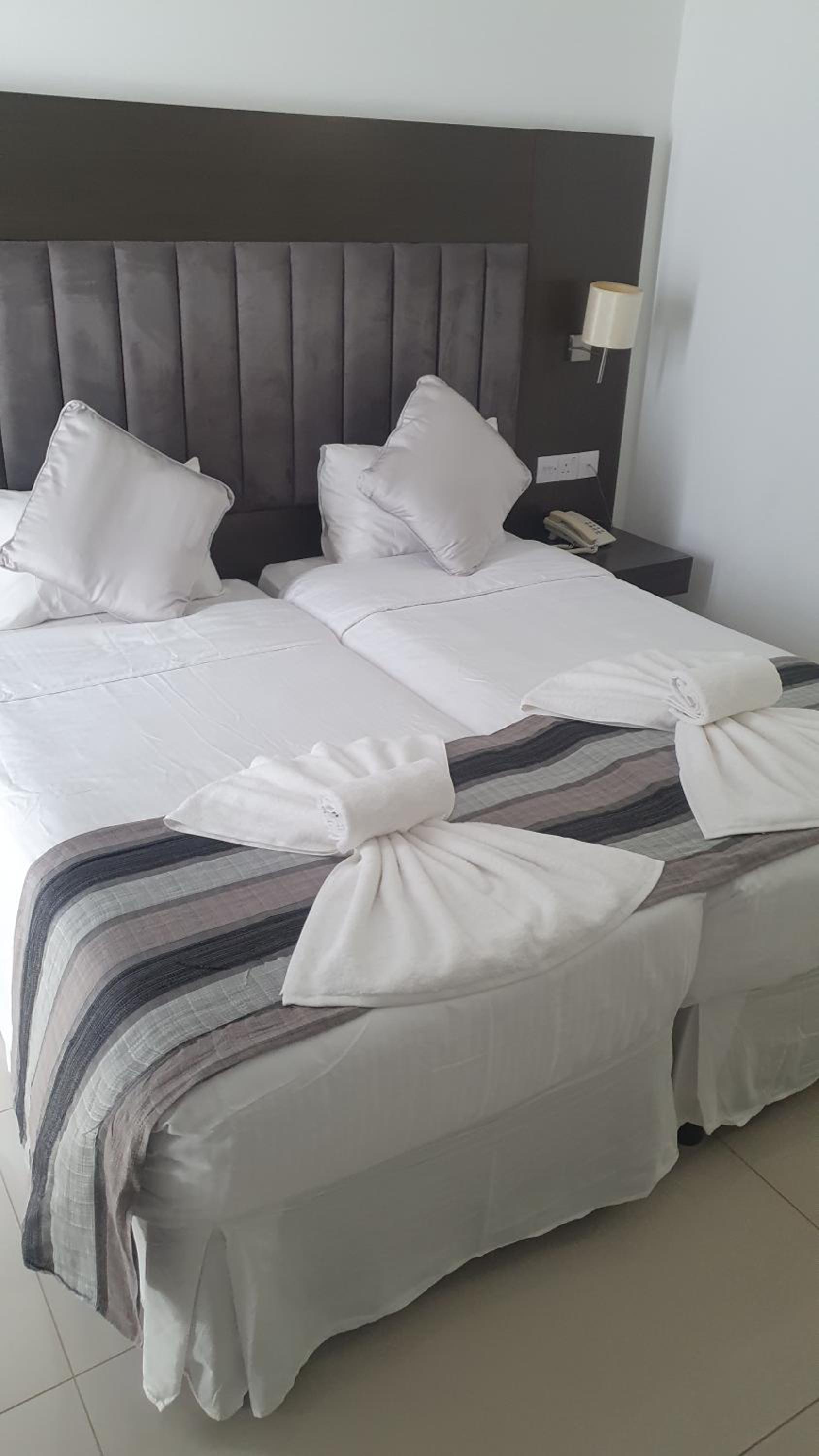 Double or Twin Room with Inland View