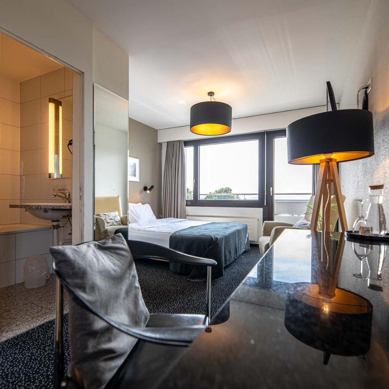 Queen Room with Balcony