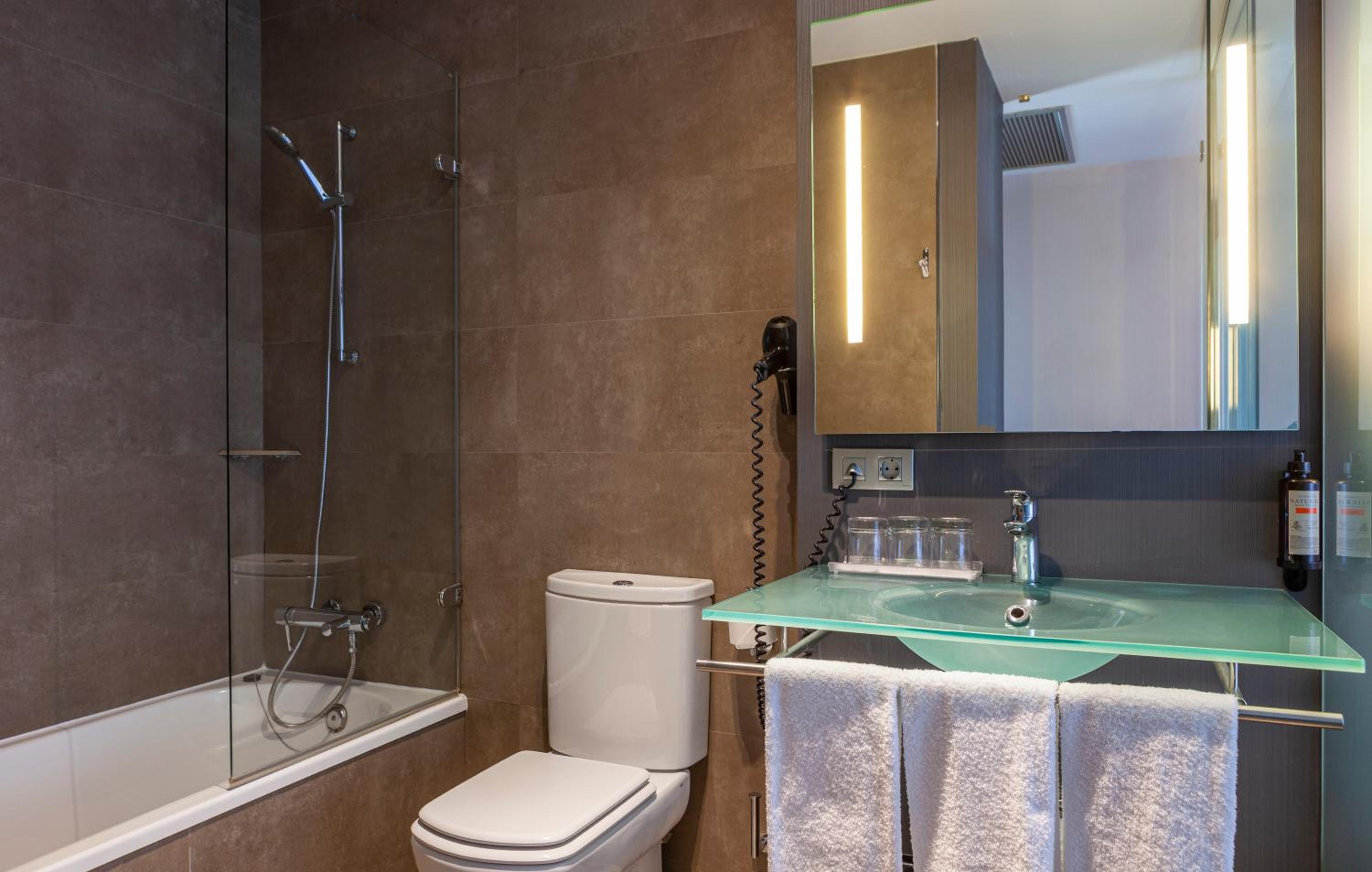 Double room, Guest room, 1 King