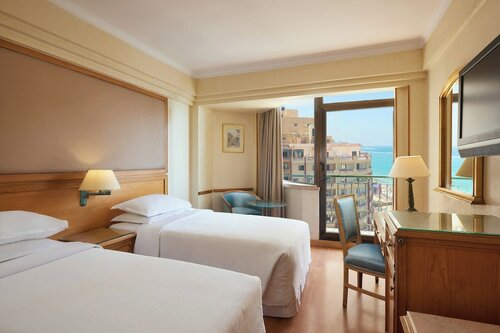 Room, 2 Twin Beds, Balcony, Sea View в Sheraton Montazah Hotel