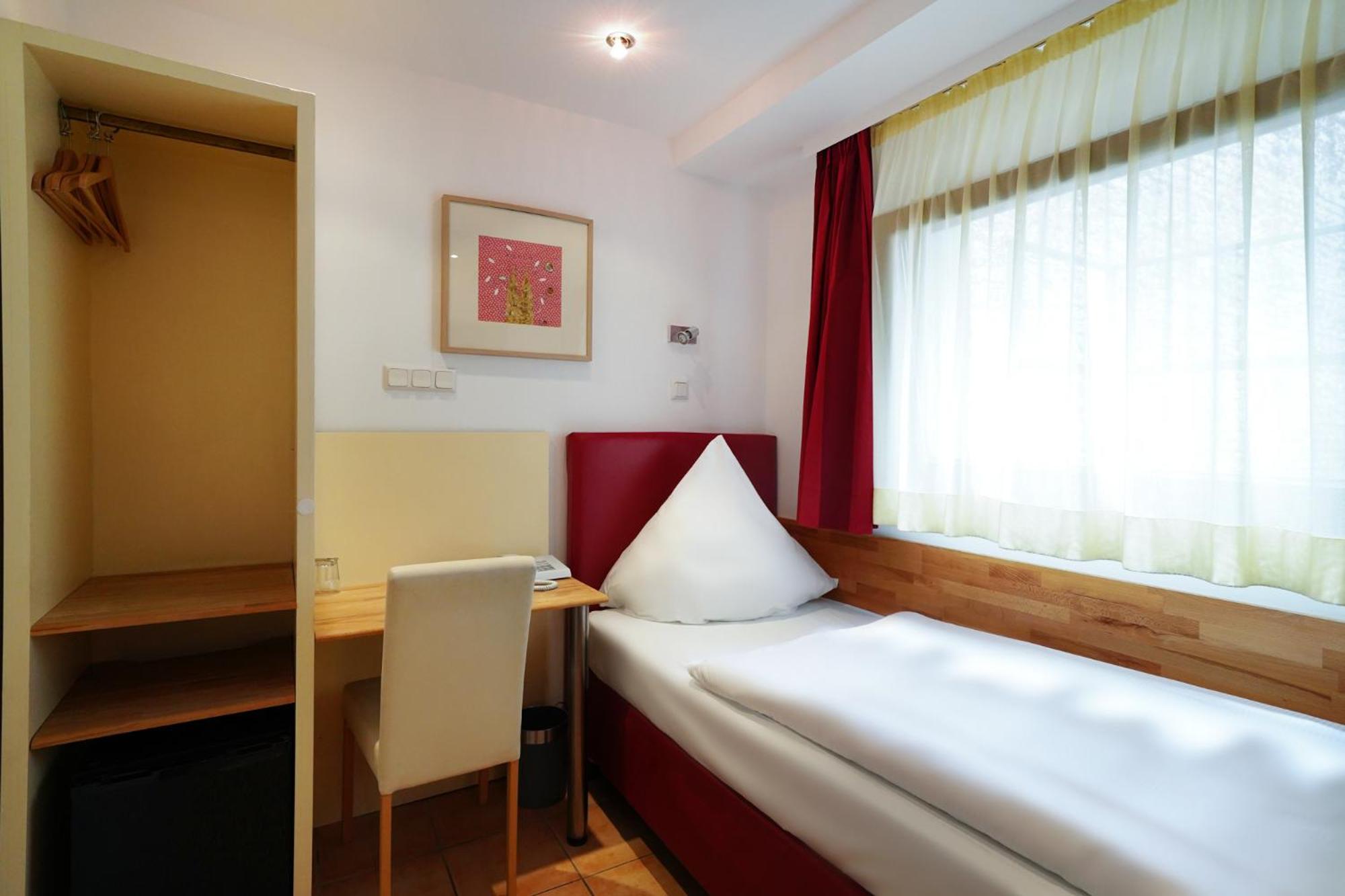 Single Room with Private Bathroom