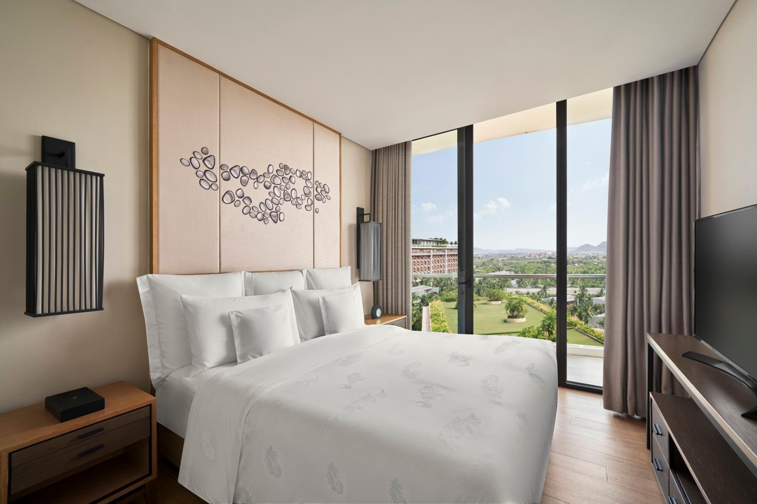 One-Bedroom Residence King Room