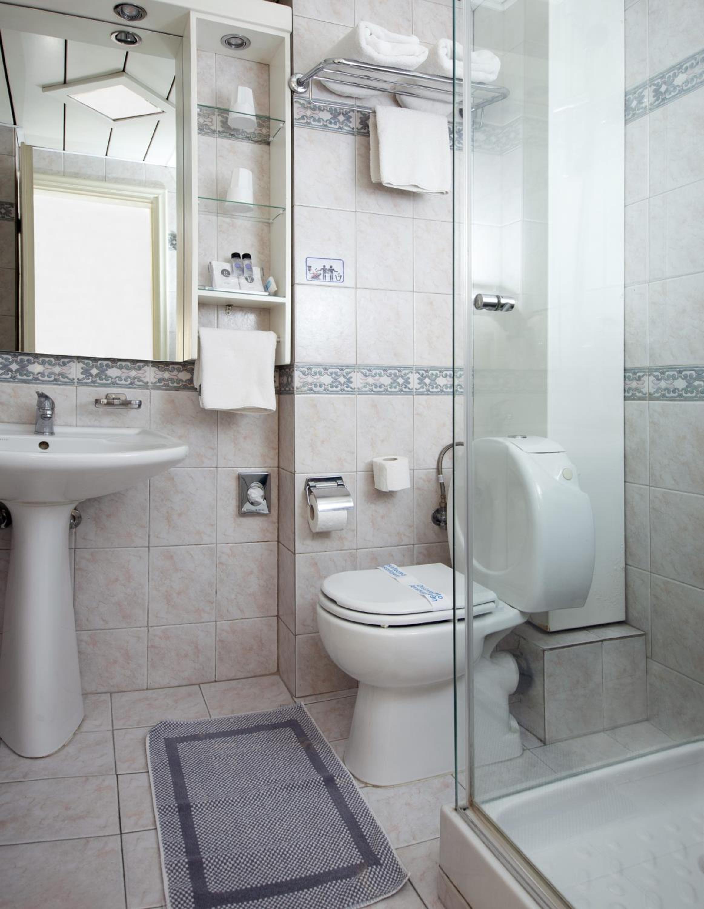 Twin Room Interior View